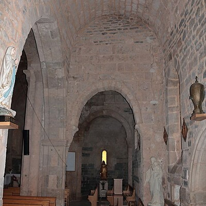 Photo de Église Saint-Pierre de Lanuéjols