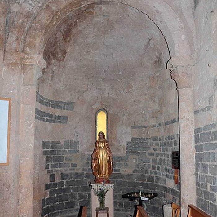 Photo de Église Saint-Pierre de Lanuéjols