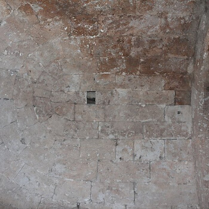 Photo de Église Saint-Pierre de Lanuéjols