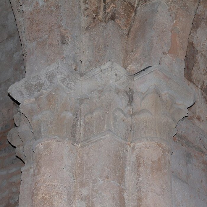 Photo de Église Saint-Pierre de Lanuéjols