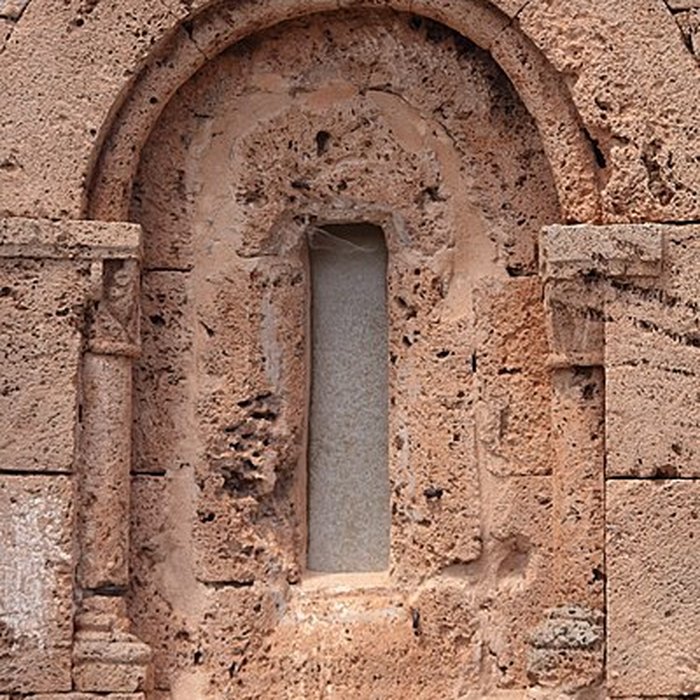 Photo de Église Saint-Pierre de Lanuéjols