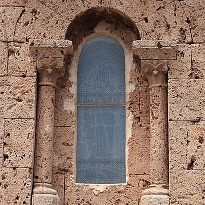 Photo de Église Saint-Pierre de Lanuéjols