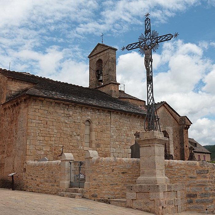 Photo de Église Saint-Pierre de Lanuéjols