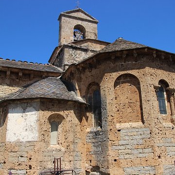Église Saint-Pierre de Lanuéjols