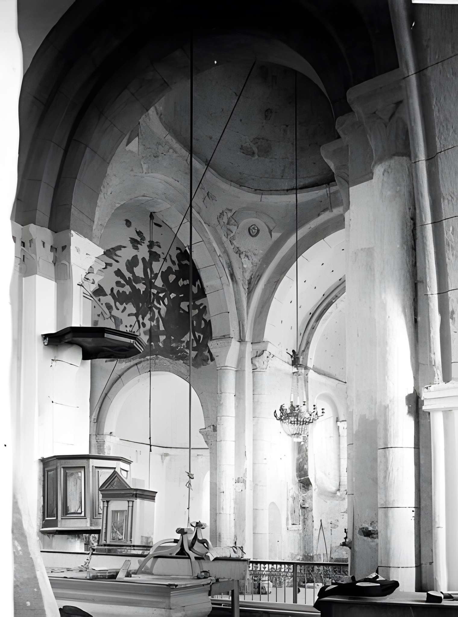 Église Saint-Pierre de Lanuéjols