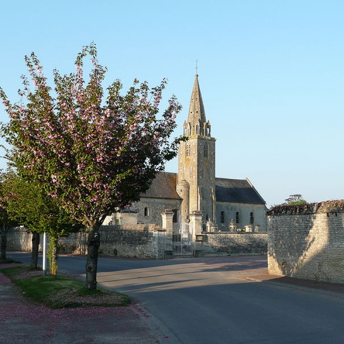 Photo de Église Saint-Pierre de Lasson