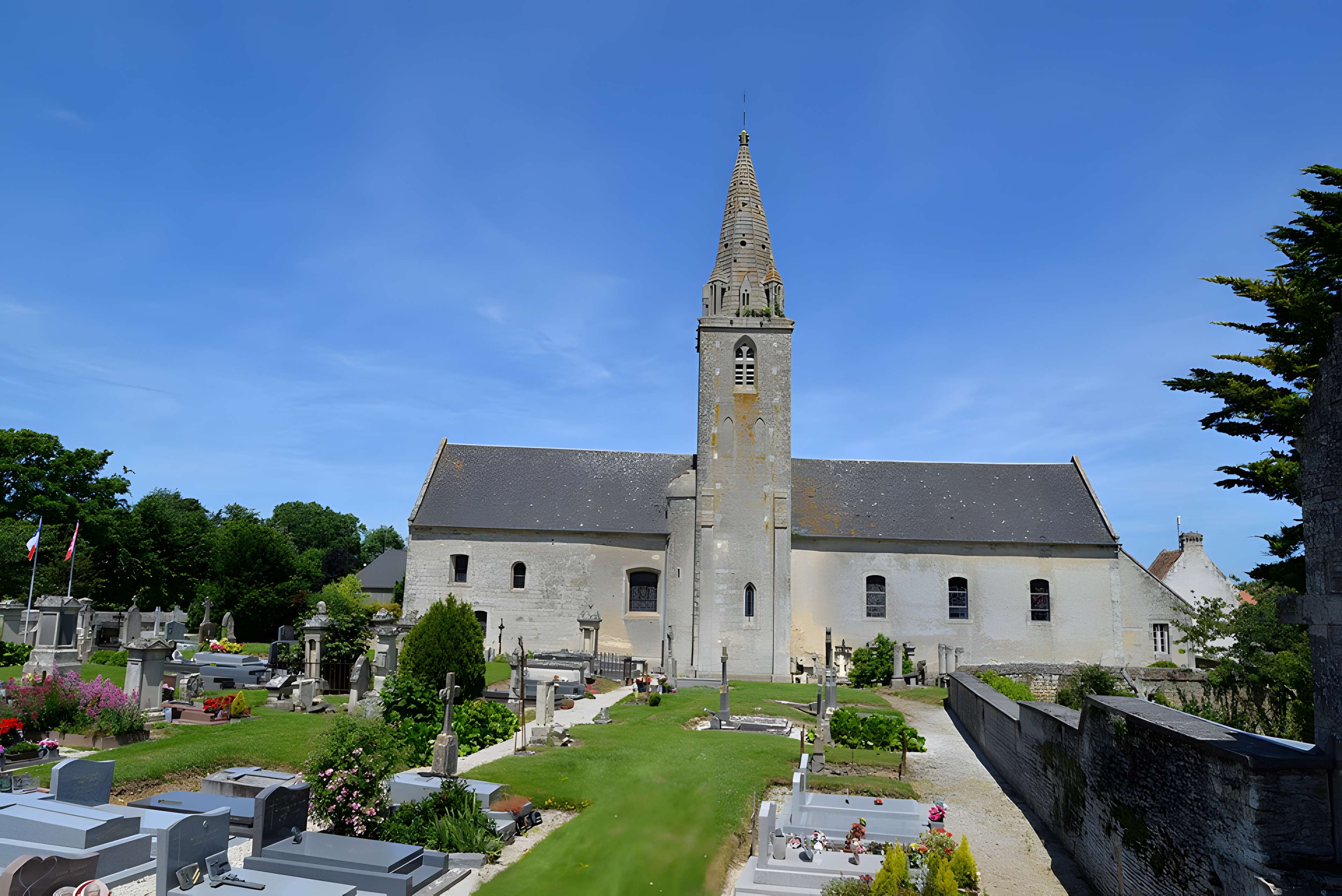 Église Saint-Pierre de Lasson