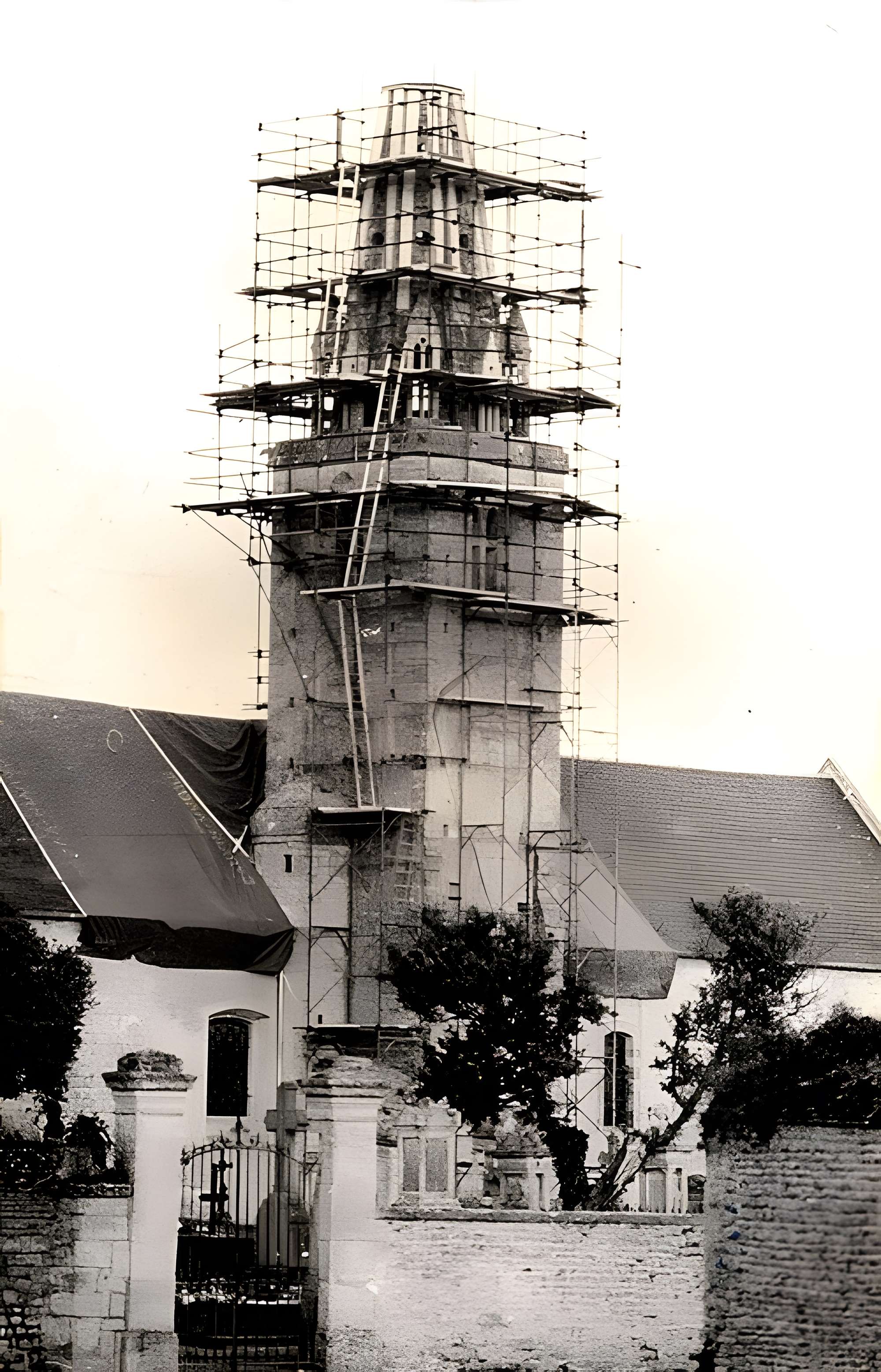 Église Saint-Pierre de Lasson
