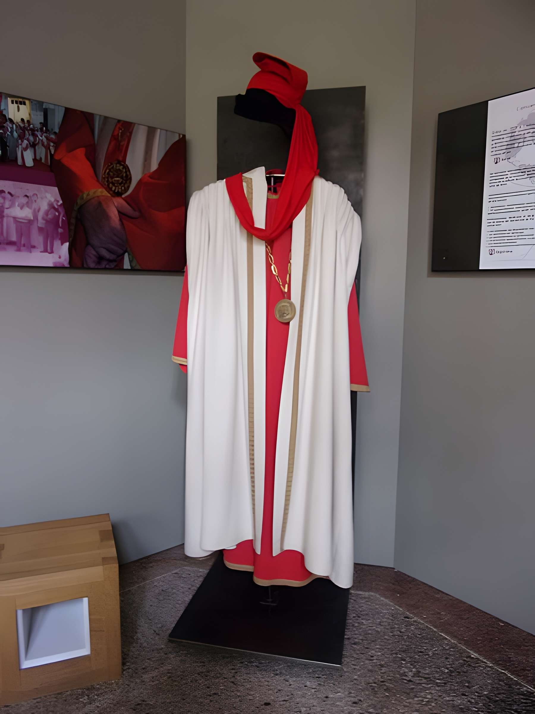 Château de Suze-la-Rousse