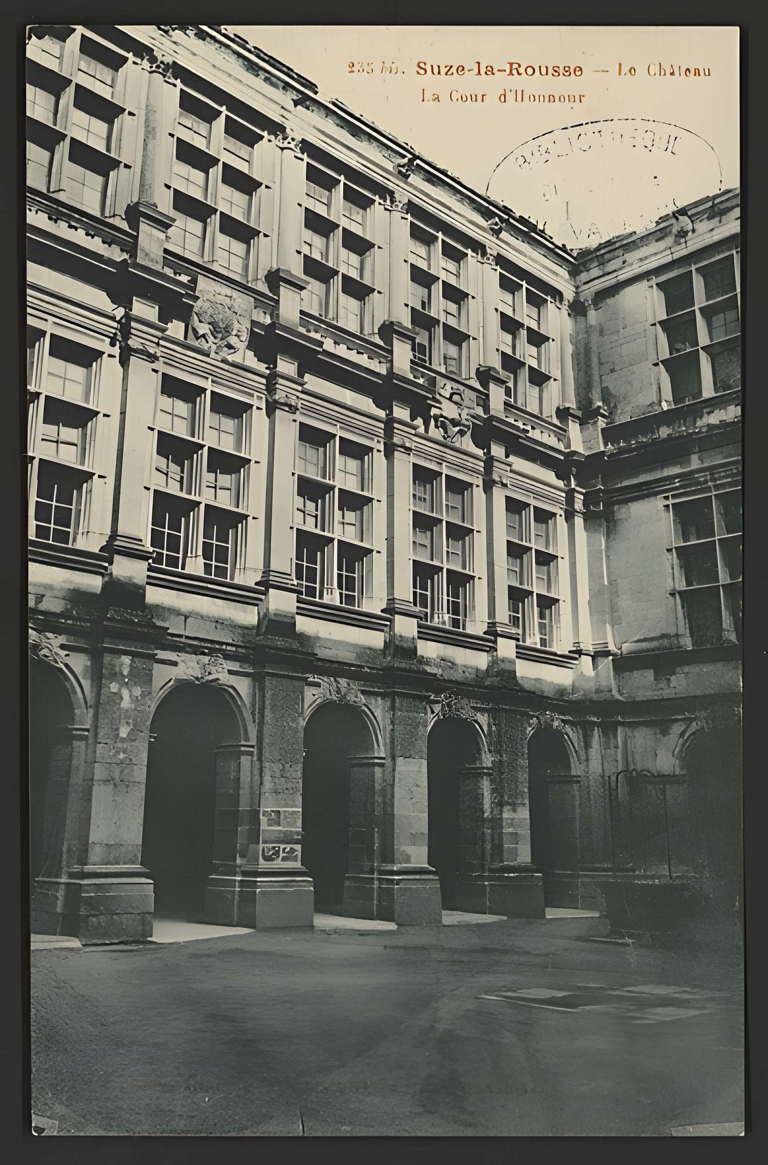 Château de Suze-la-Rousse