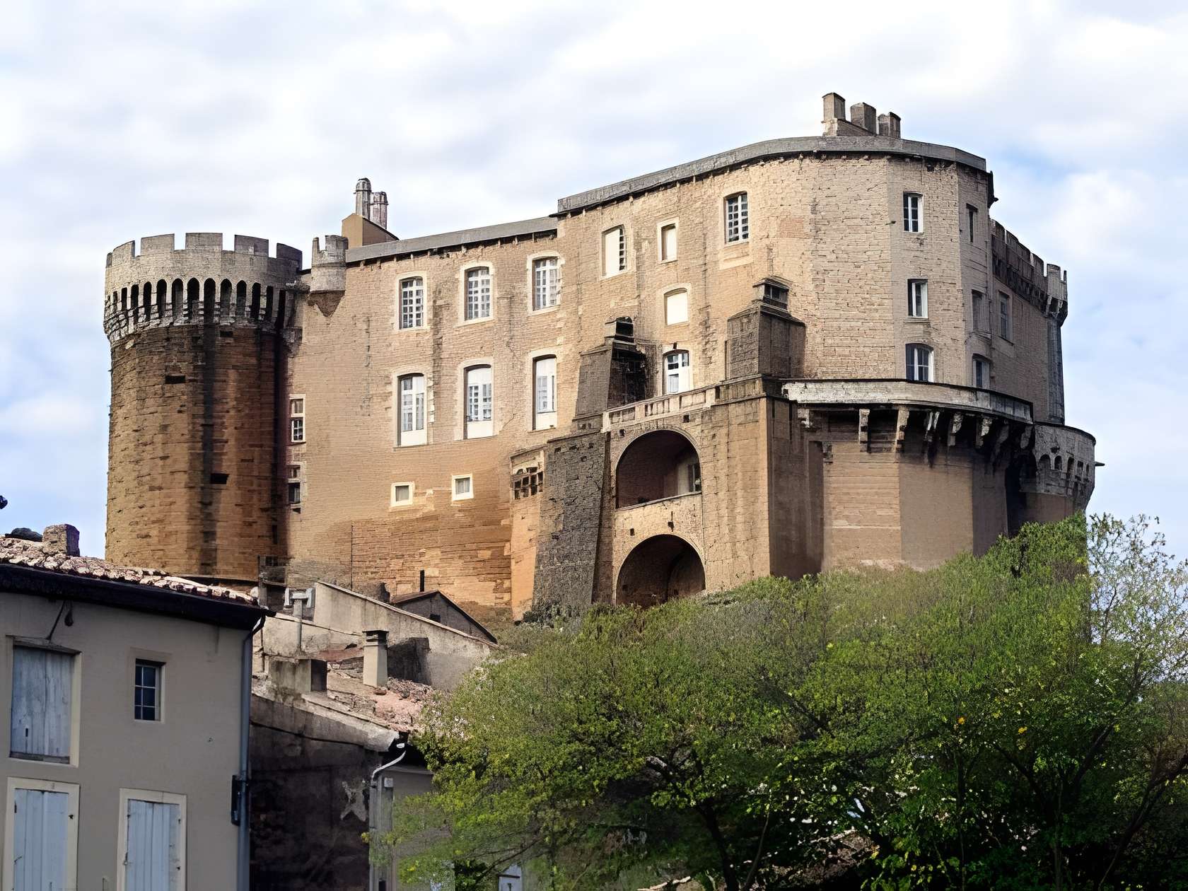 Château de Suze-la-Rousse 