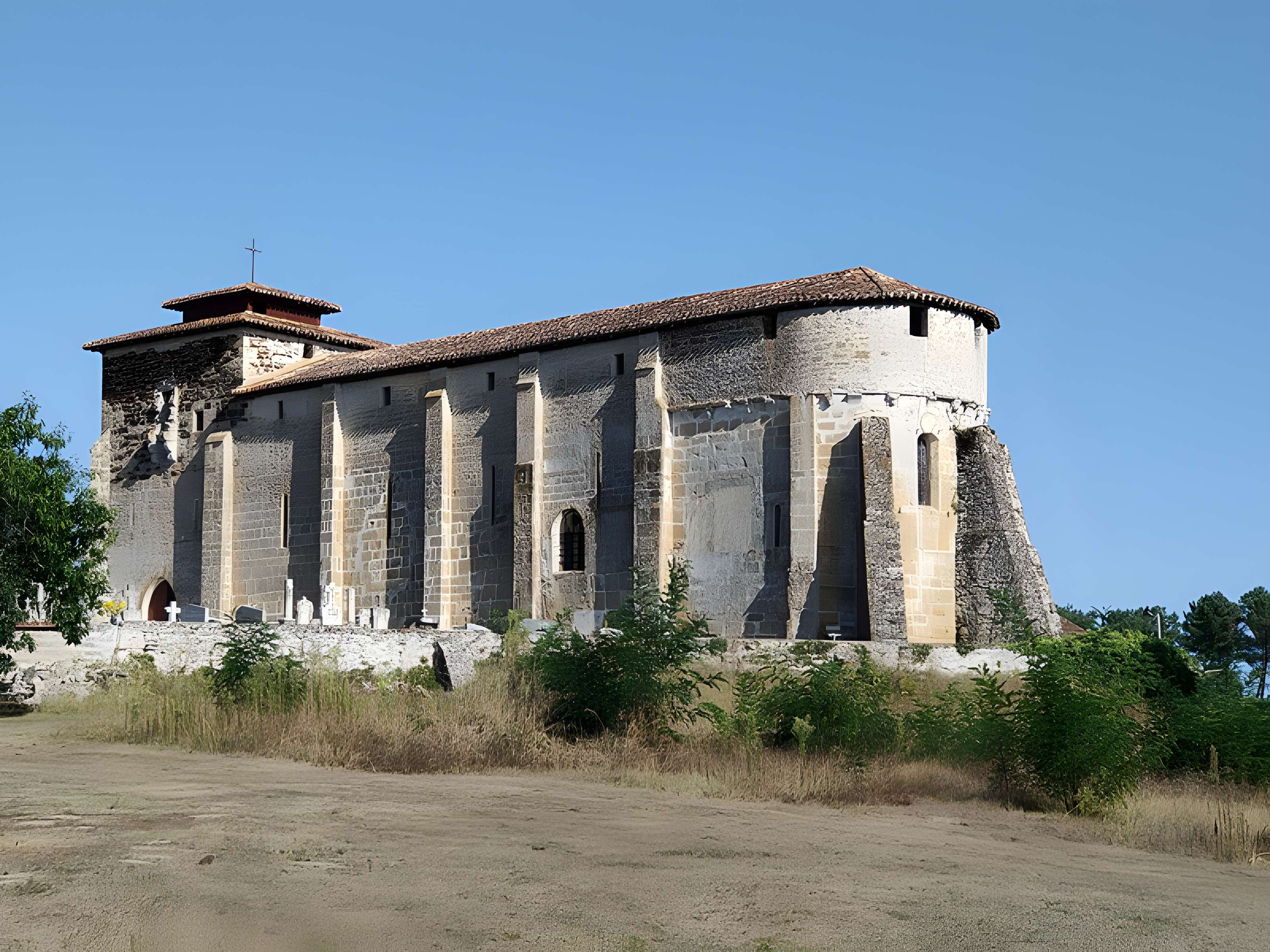 Église Saint-Pierre de Lesgor