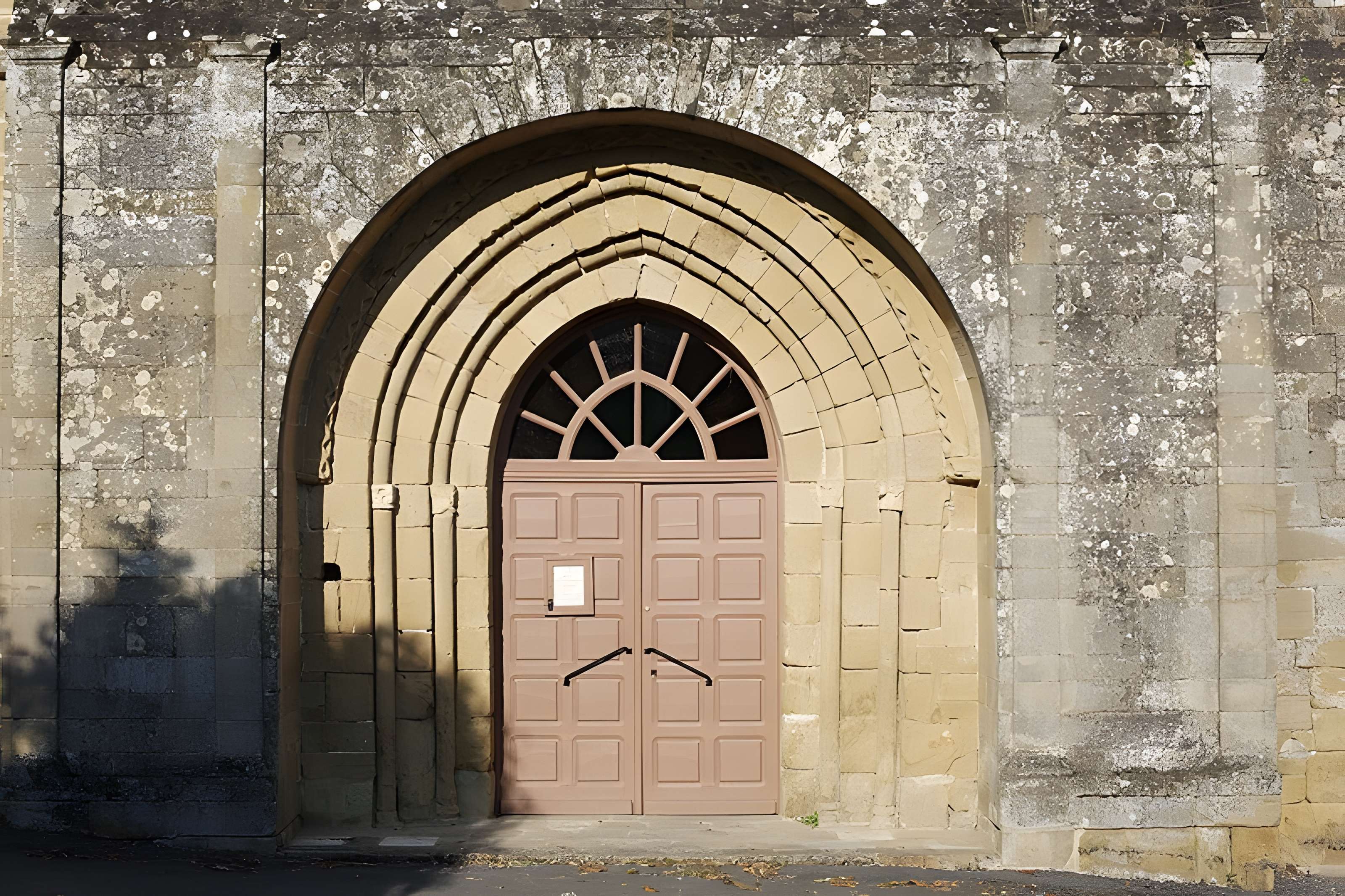 Église Saint-Pierre de Lissac-sur-Couze