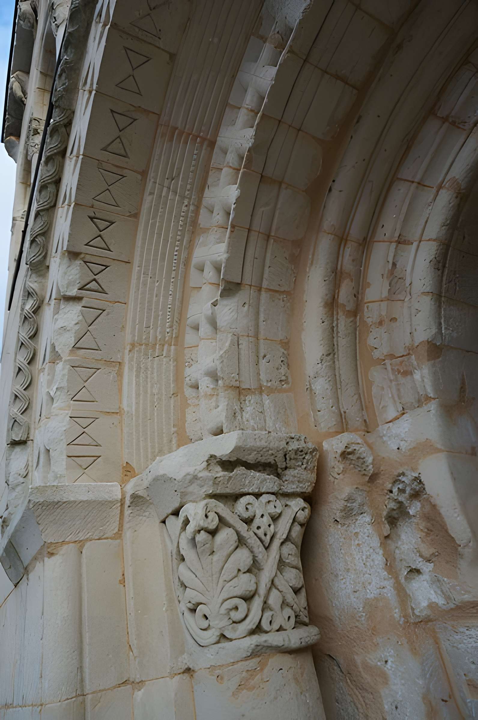 Église Saint-Pierre de Lorignac