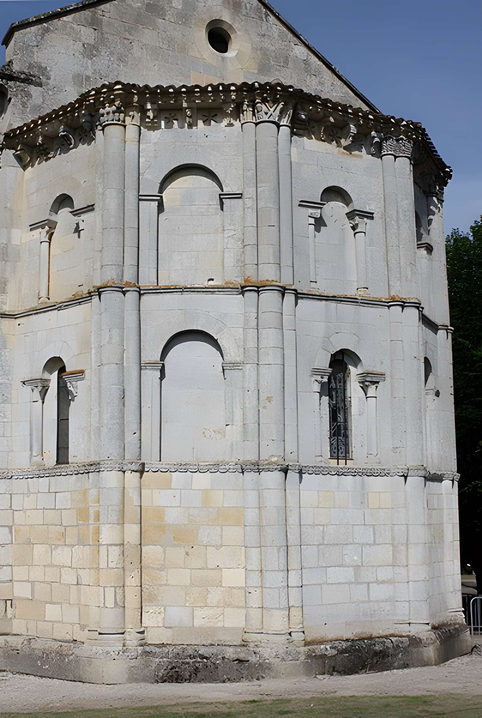 Église Saint-Pierre de Loupiac