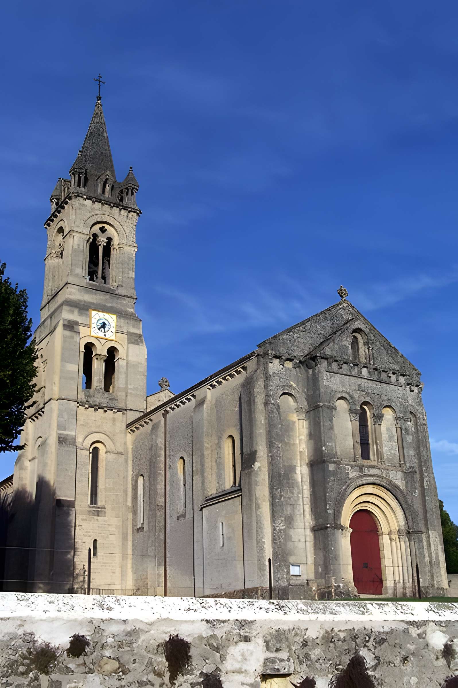 Église Saint-Pierre de Loupiac