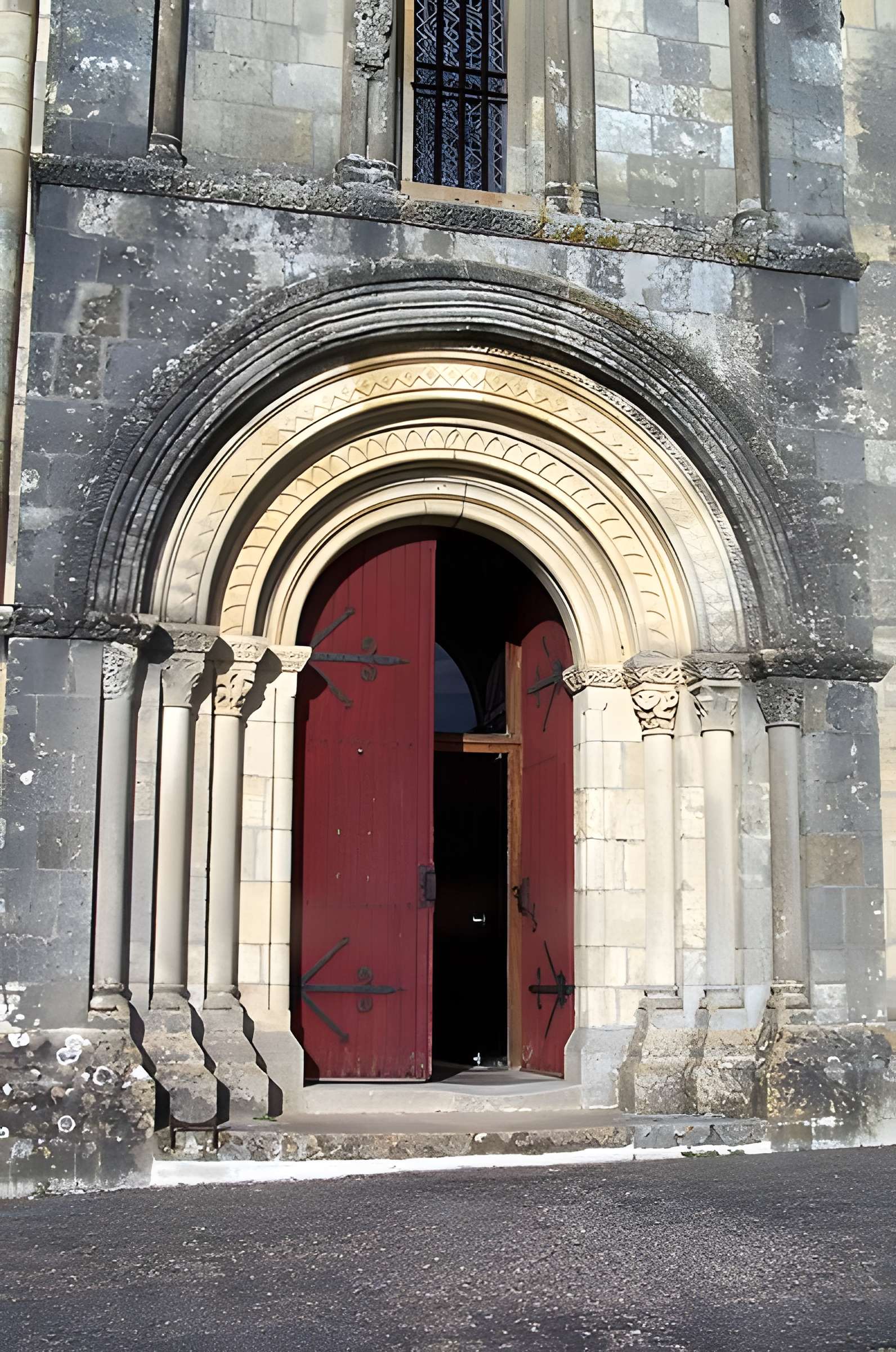 Église Saint-Pierre de Loupiac