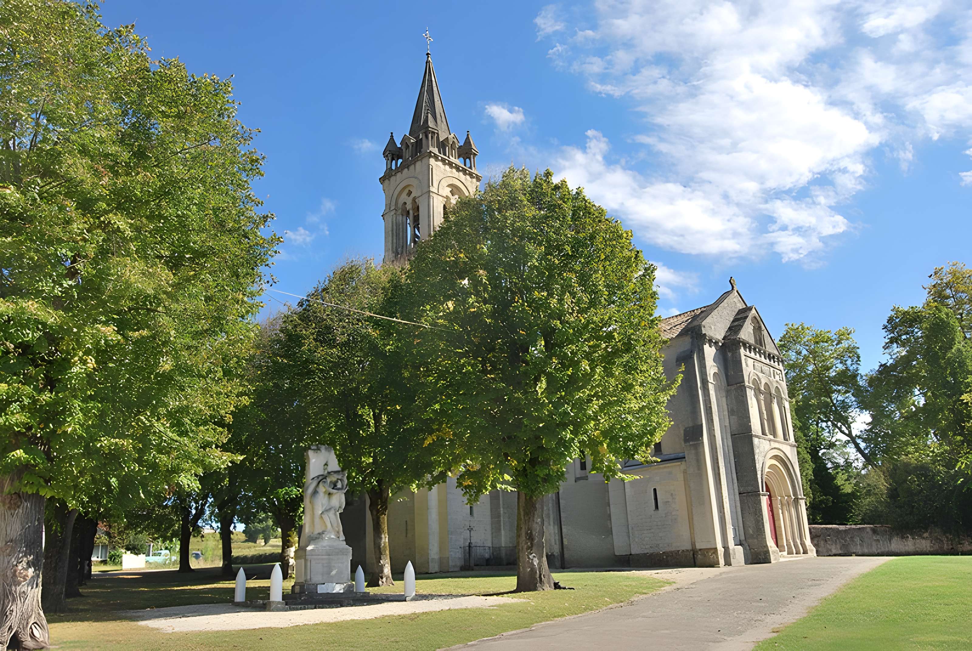 Église Saint-Pierre de Loupiac