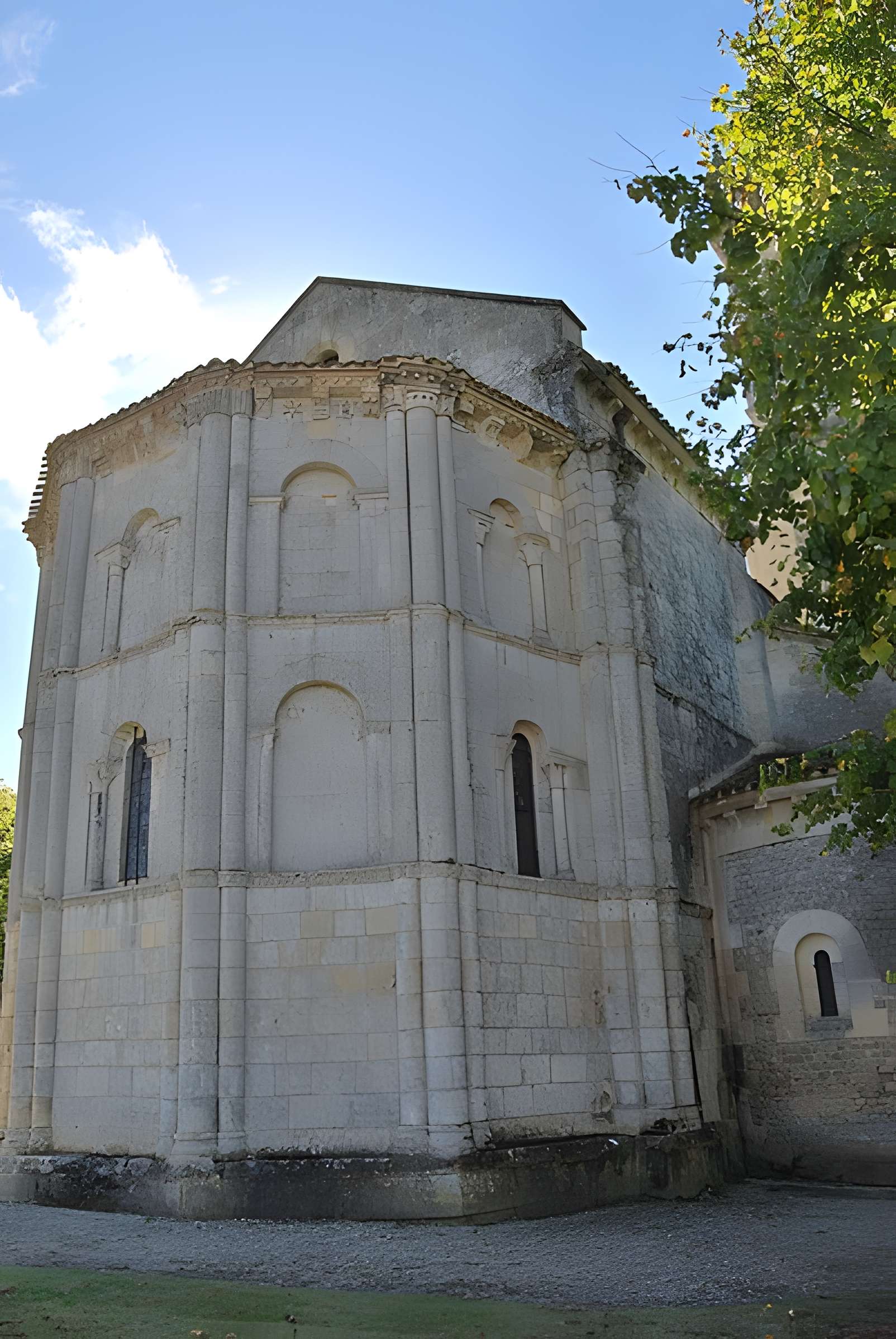 Église Saint-Pierre de Loupiac
