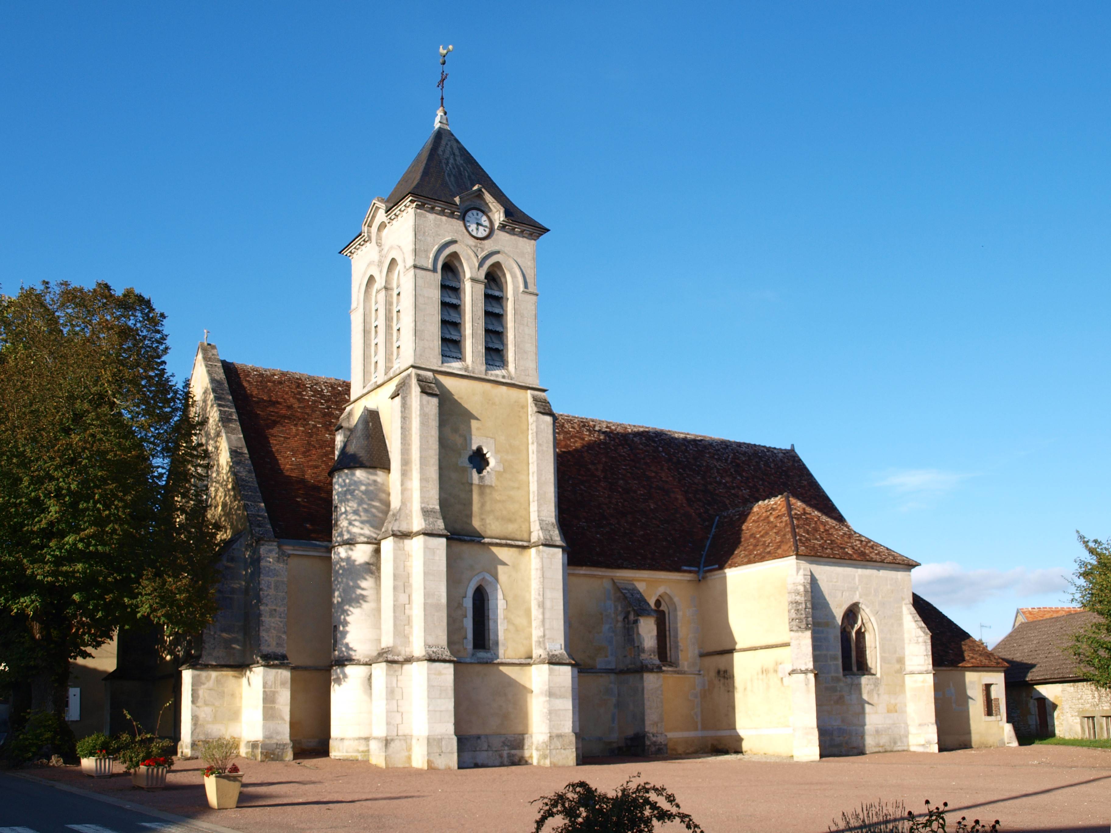 Photo de Notre-Dame-et-Saint-Louis de Lain Church