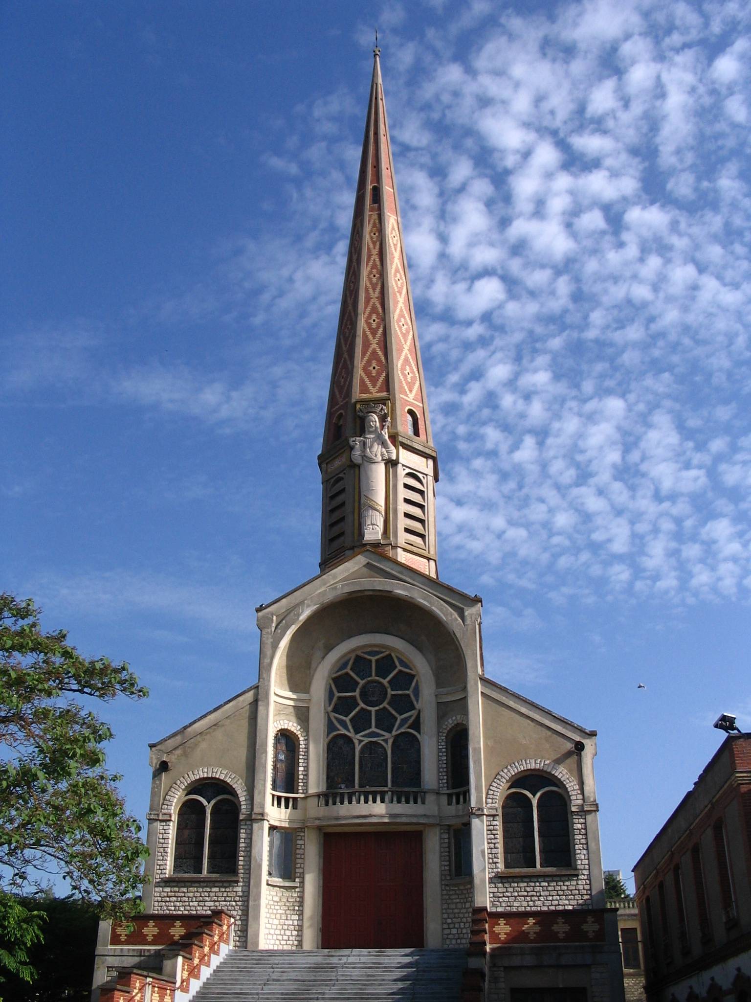 Photo de Kirche Christi des Königs von Migennes