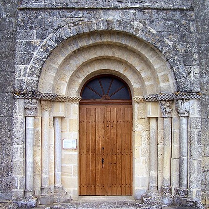 Photo de Église Saint-Pierre de Martres
