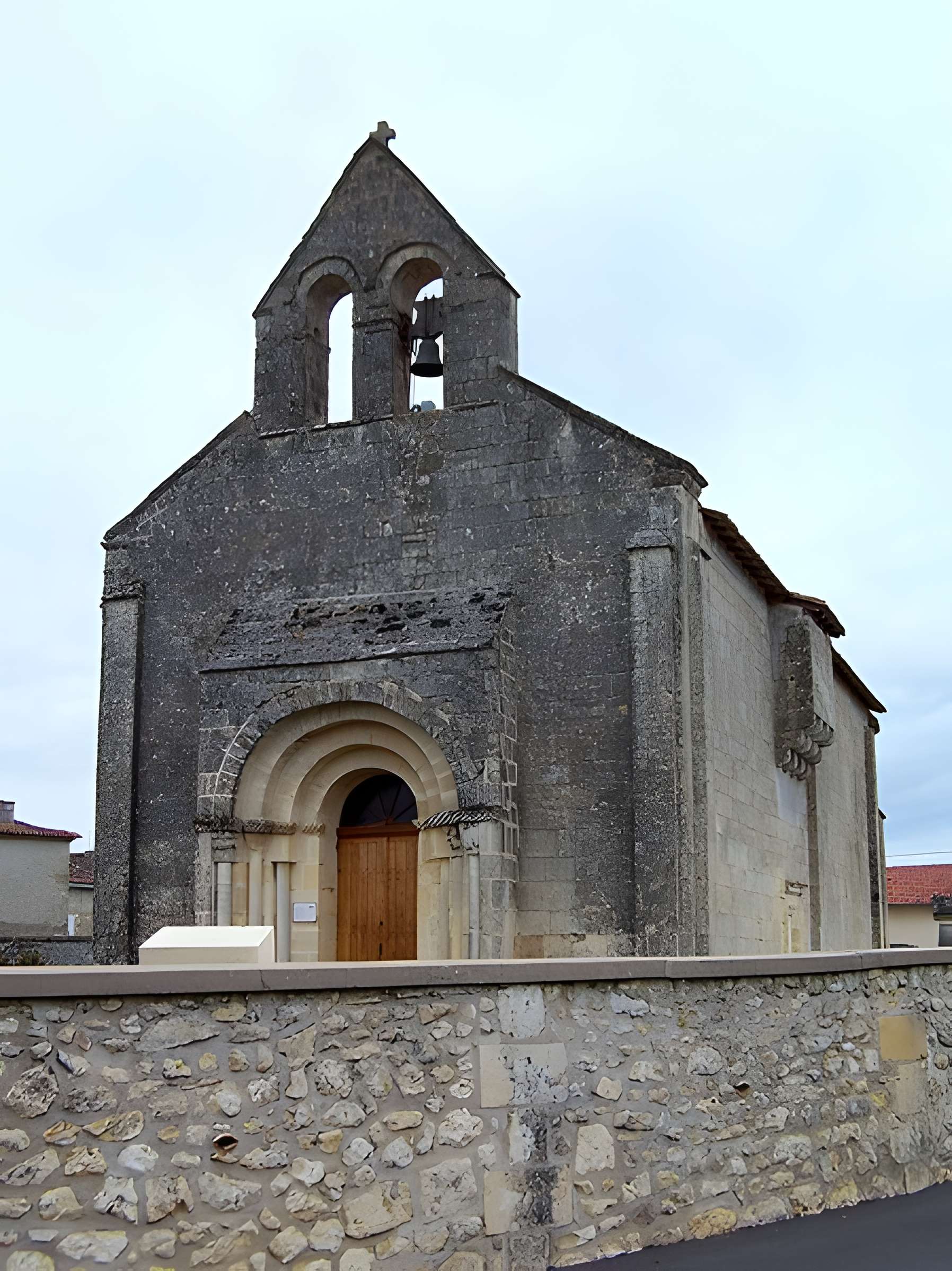 Église Saint-Pierre de Martres