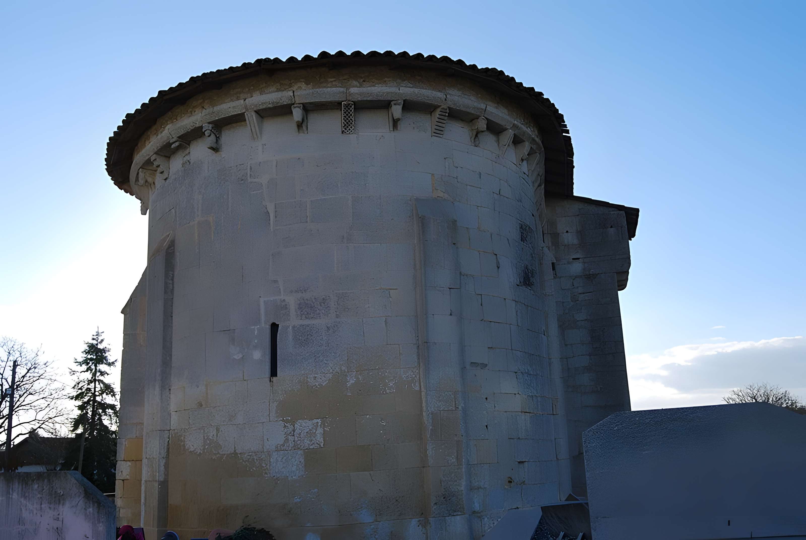 Église Saint-Pierre de Martres