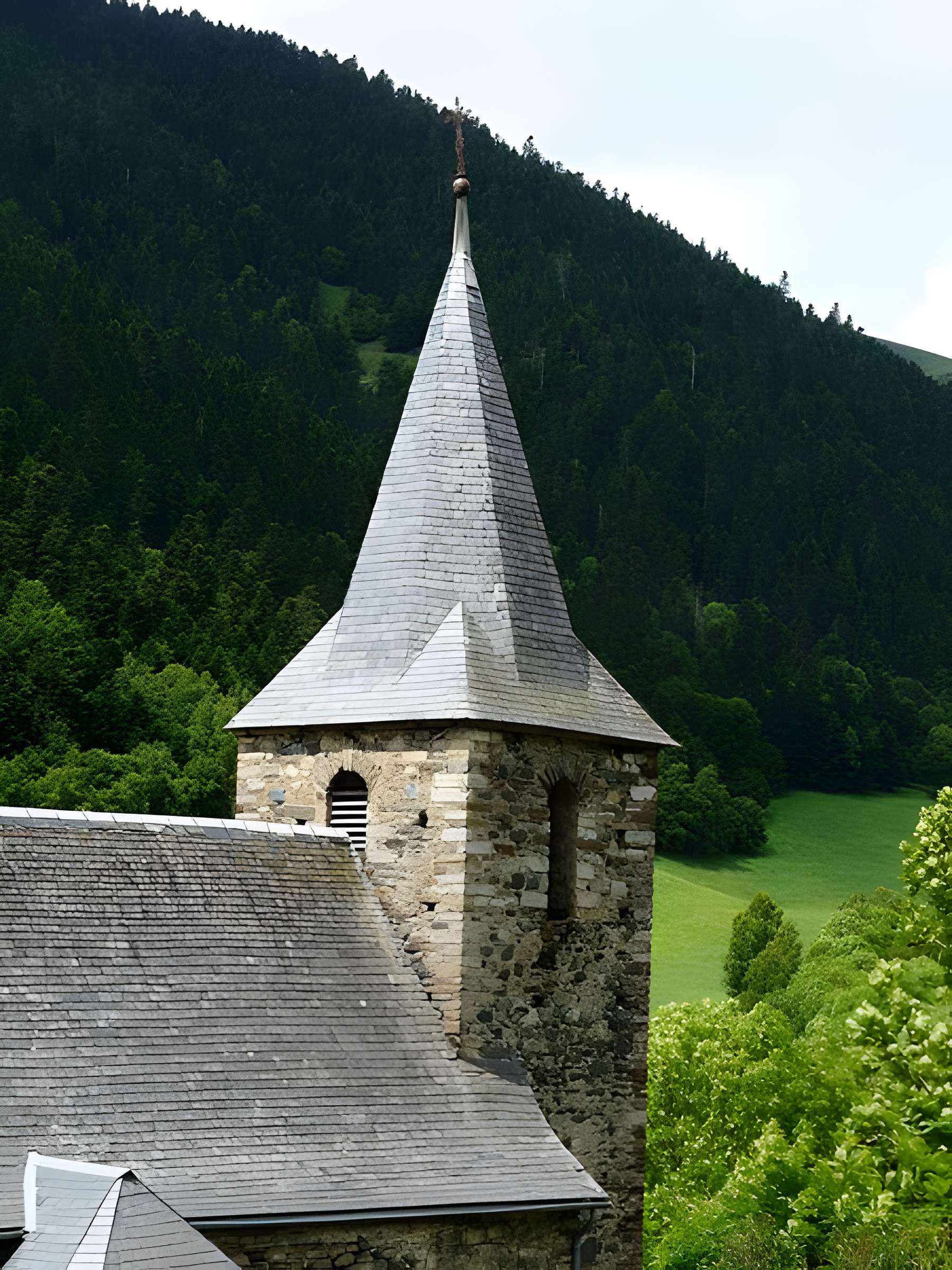 Église Saint-Pierre de Mayrègne