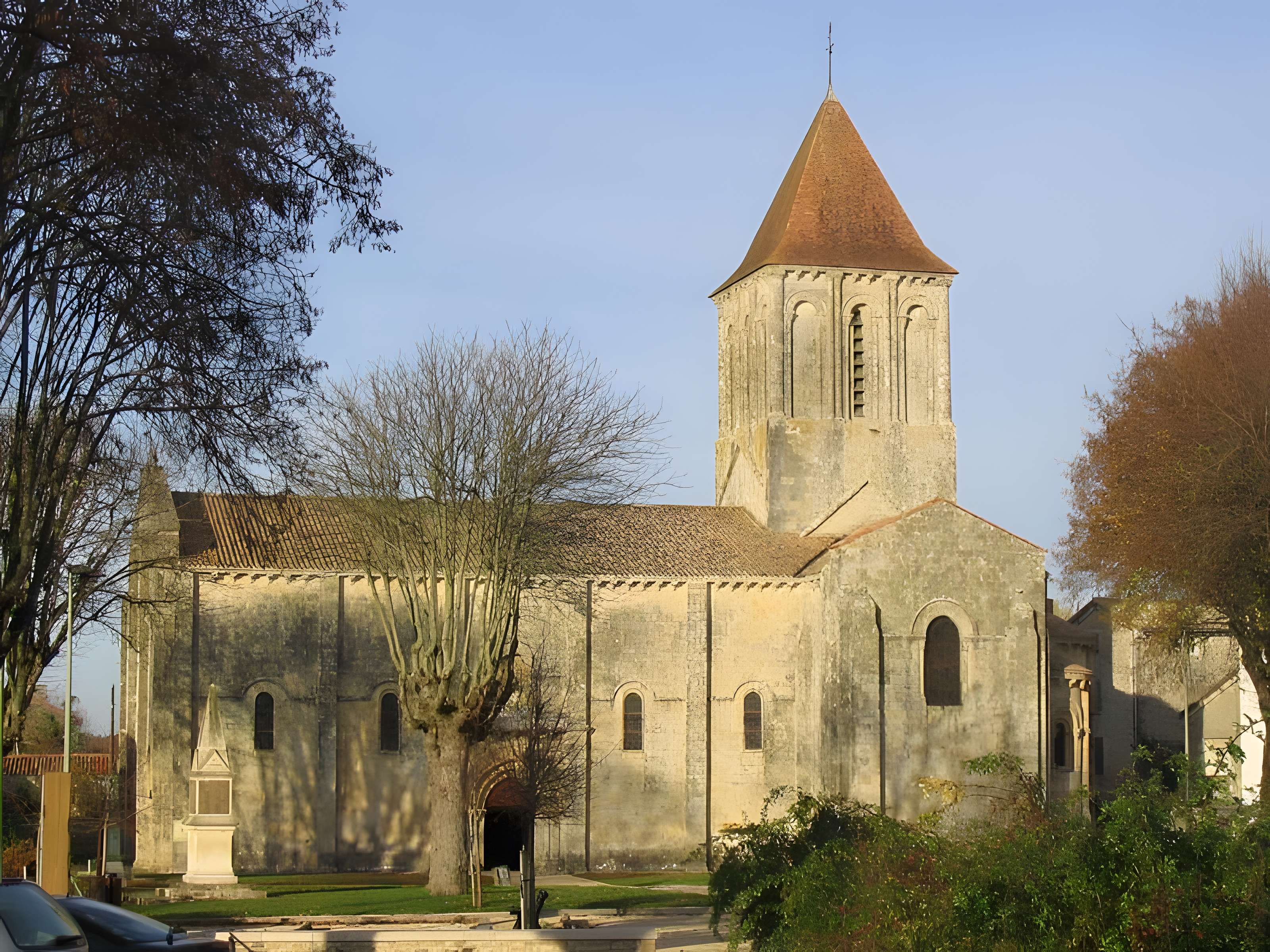 Église Saint-Pierre de Melle 