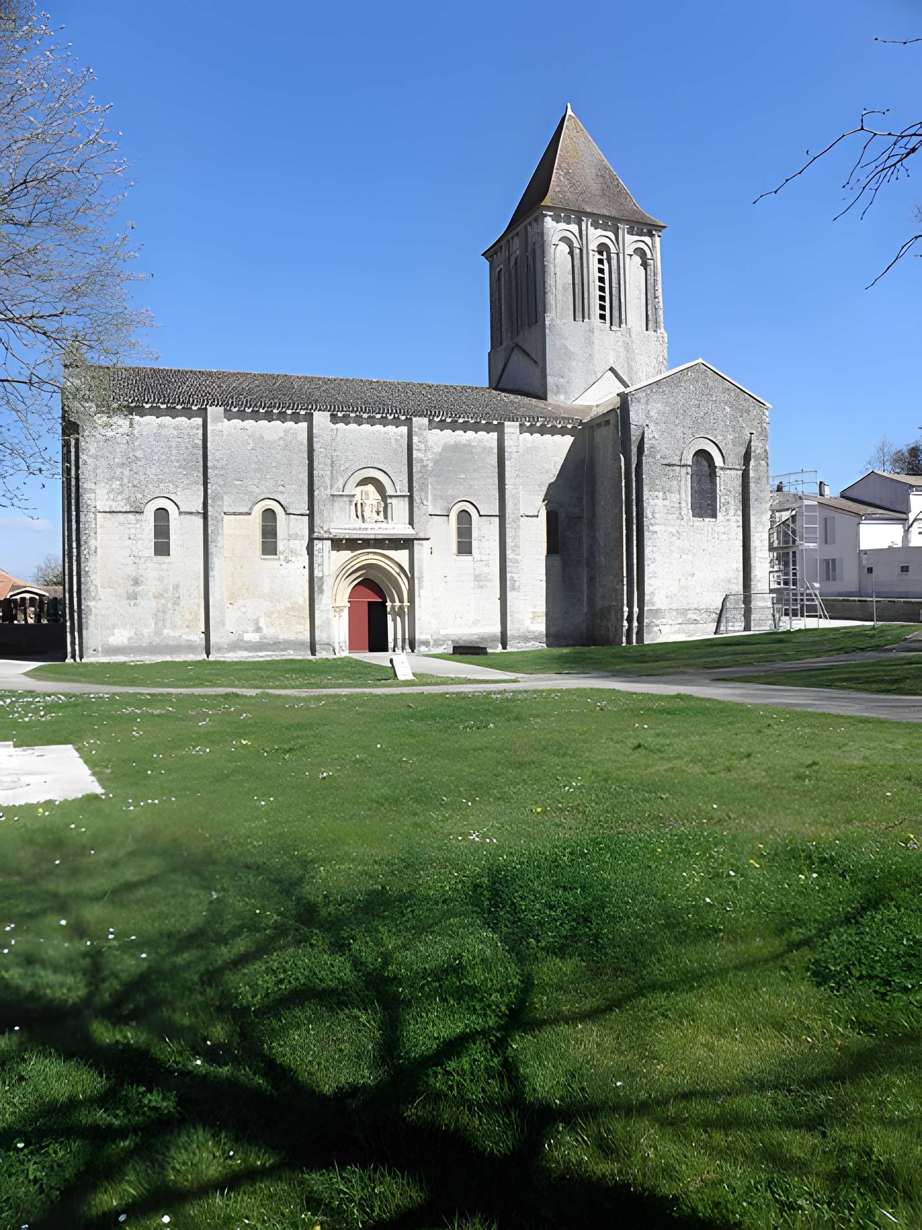 Église Saint-Pierre de Melle