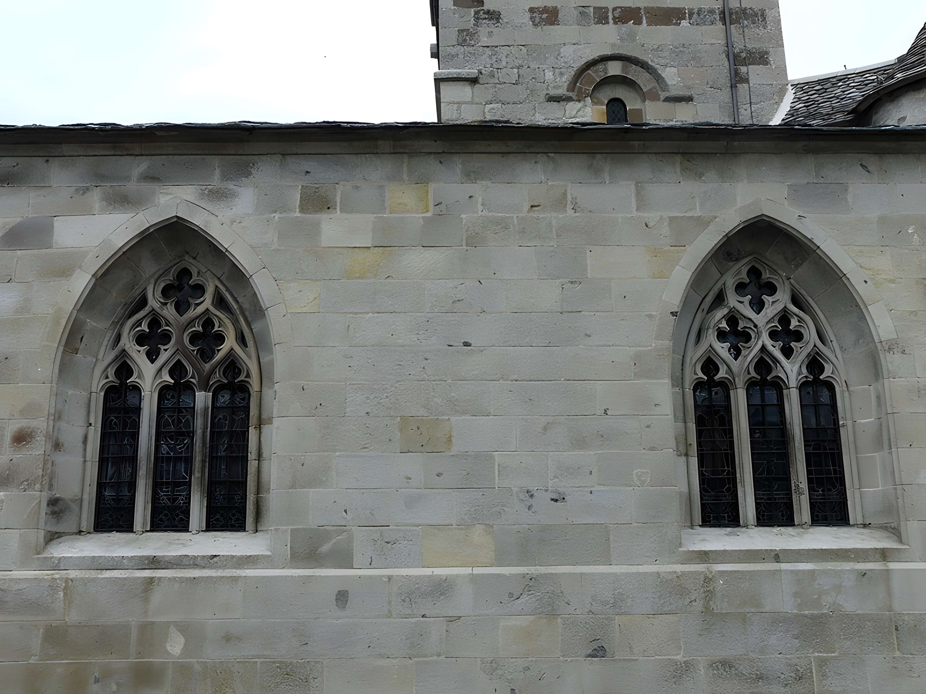 Église Saint-Pierre de Menet