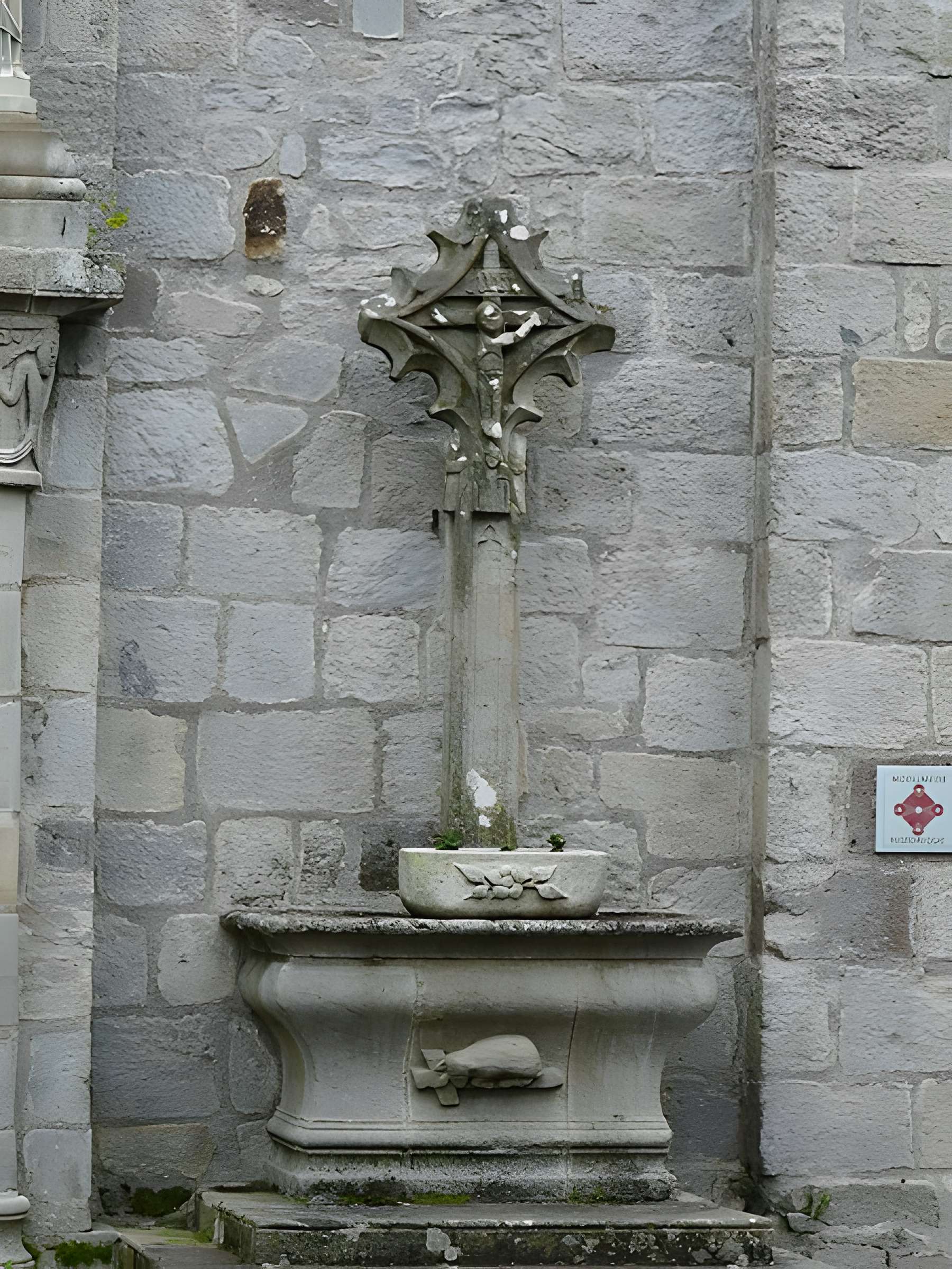 Église Saint-Pierre de Menet