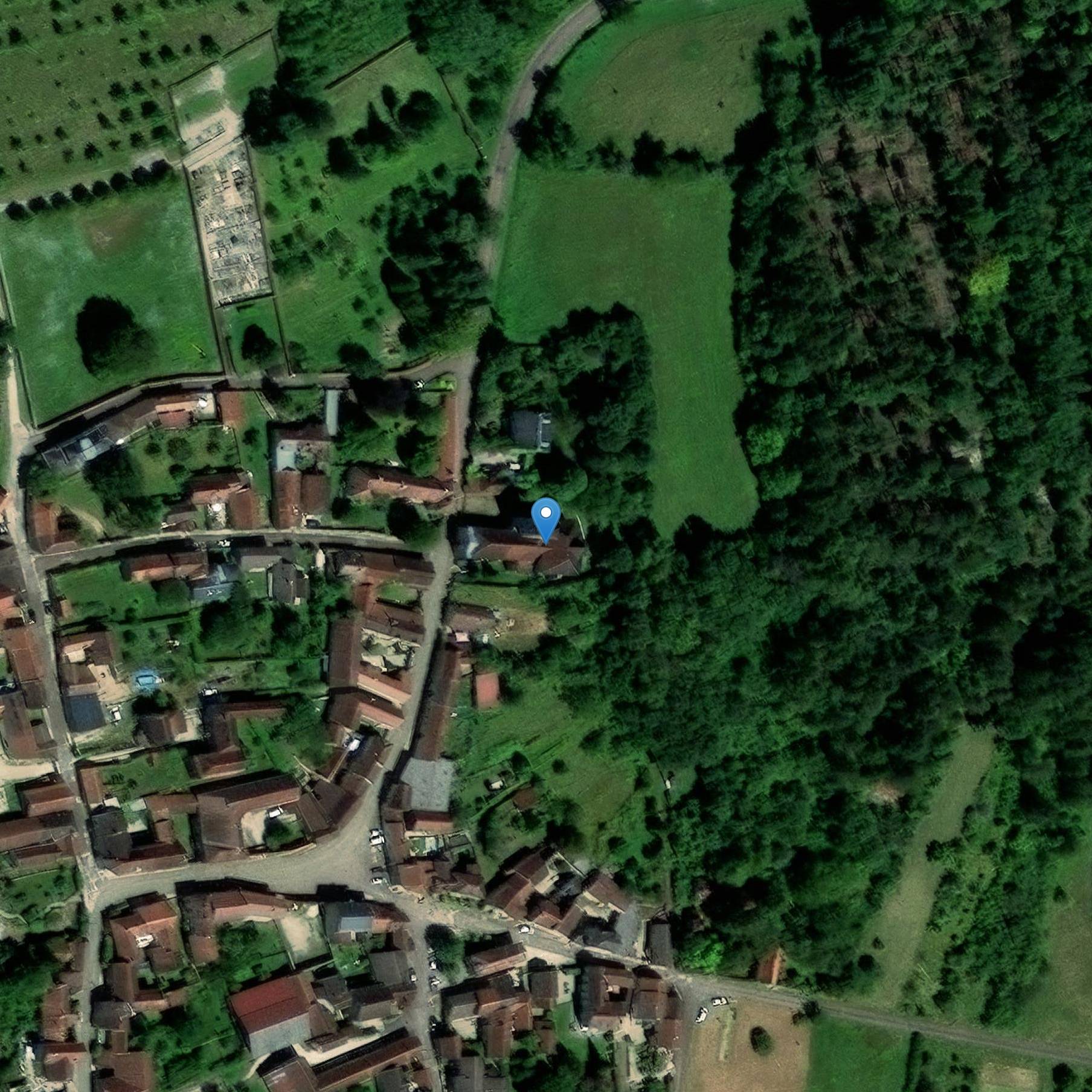 Photo de Église saint-Pierre-ès-Liens de Stigny, イタリア
