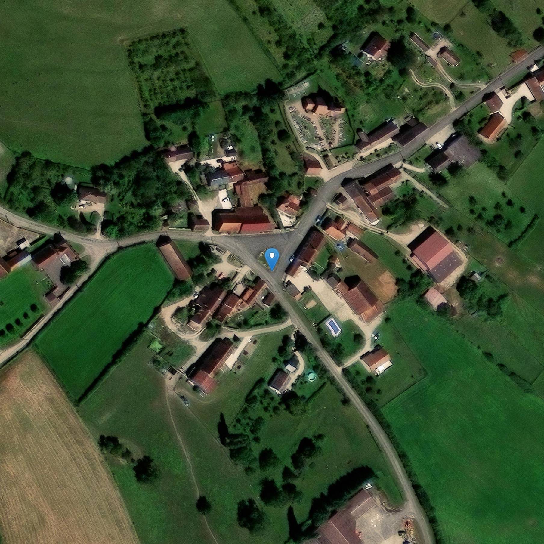 Photo de Chiesa Saint-Symphorian di Trevilly