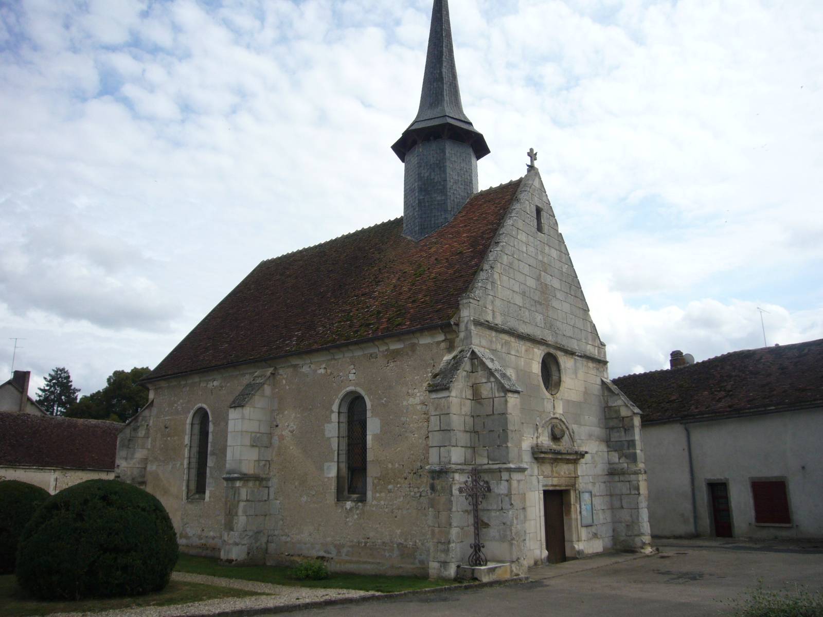 Photo de Église Saint-Jean-Baptiste de Vallan