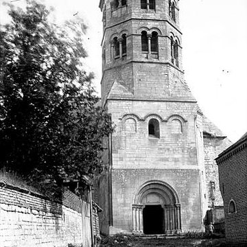 Église Saint-Pierre de Monchy-Lagache