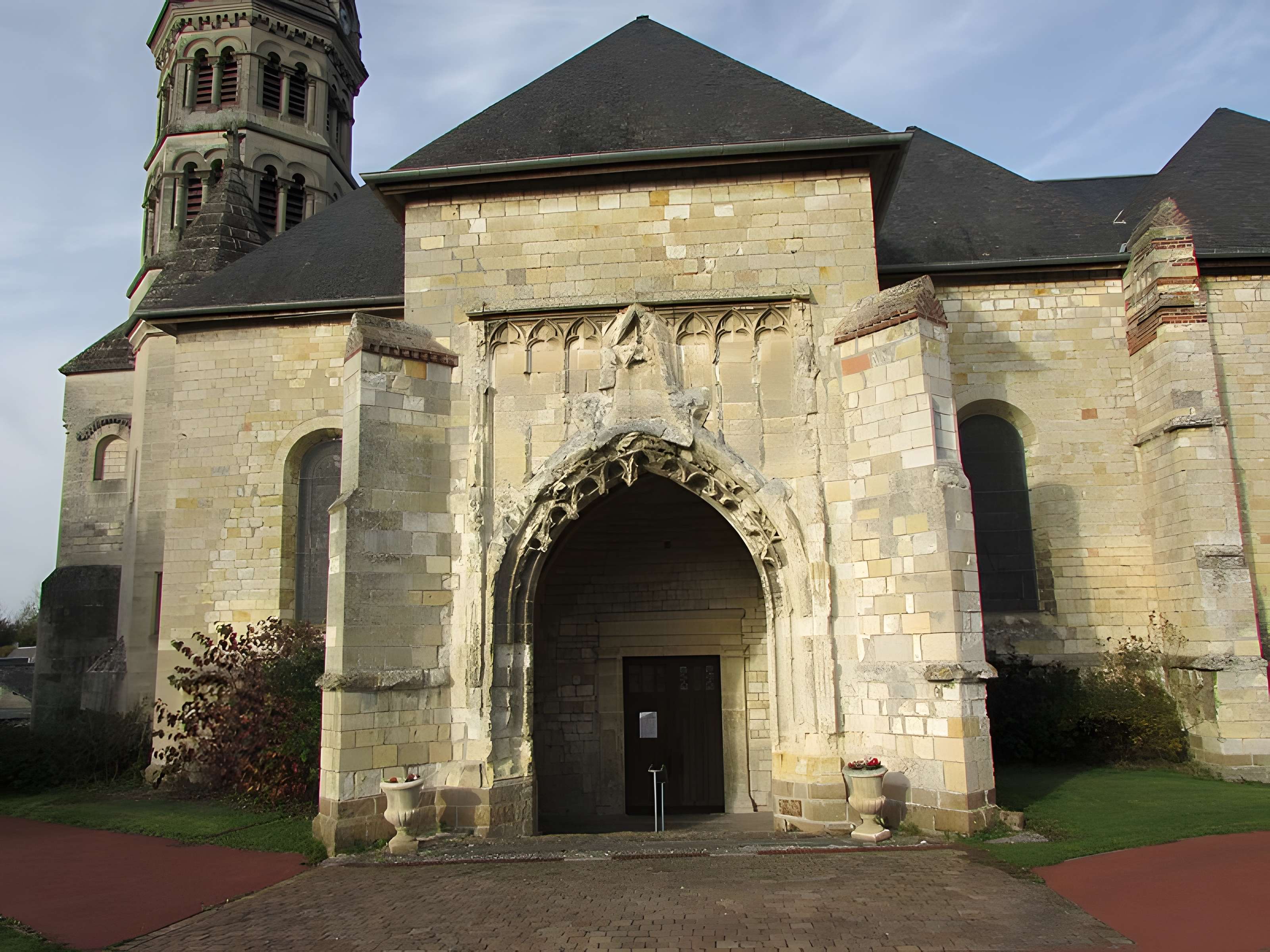 Église Saint-Pierre de Monchy-Lagache