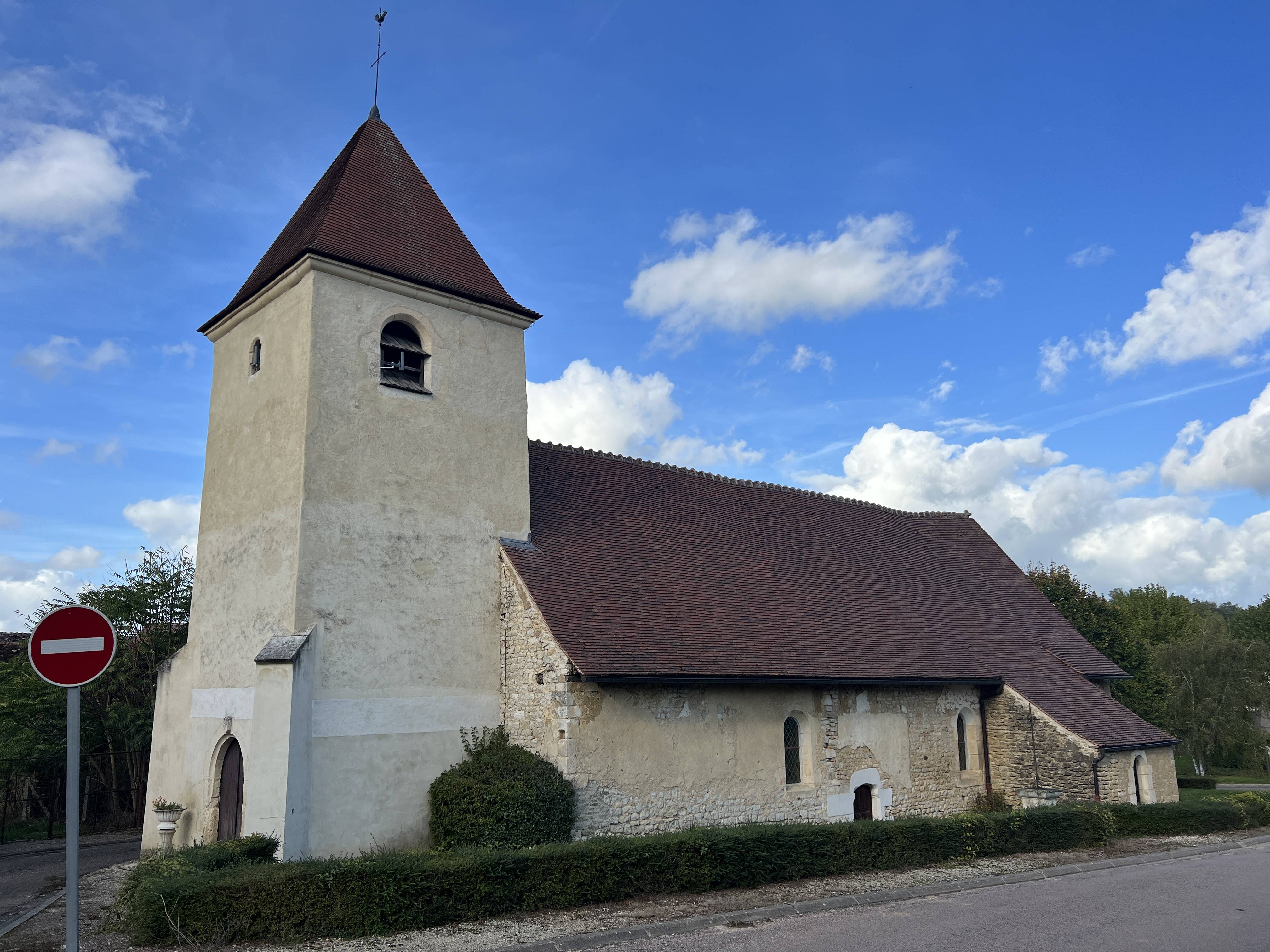 Photo de Église Saint-Cyr-et-Sainte-Julitte de Vézannes