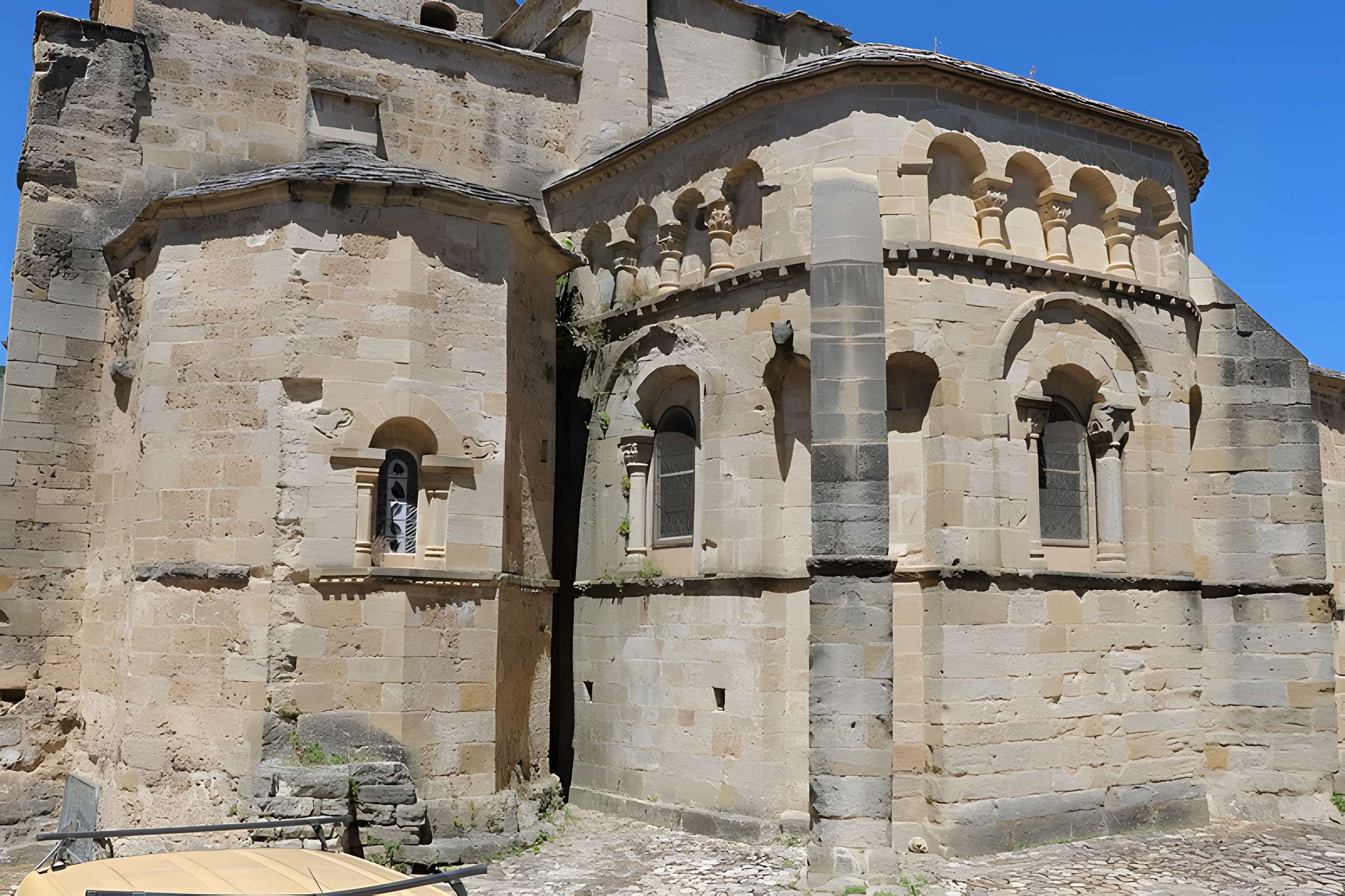 Église Saint-Pierre de Nant