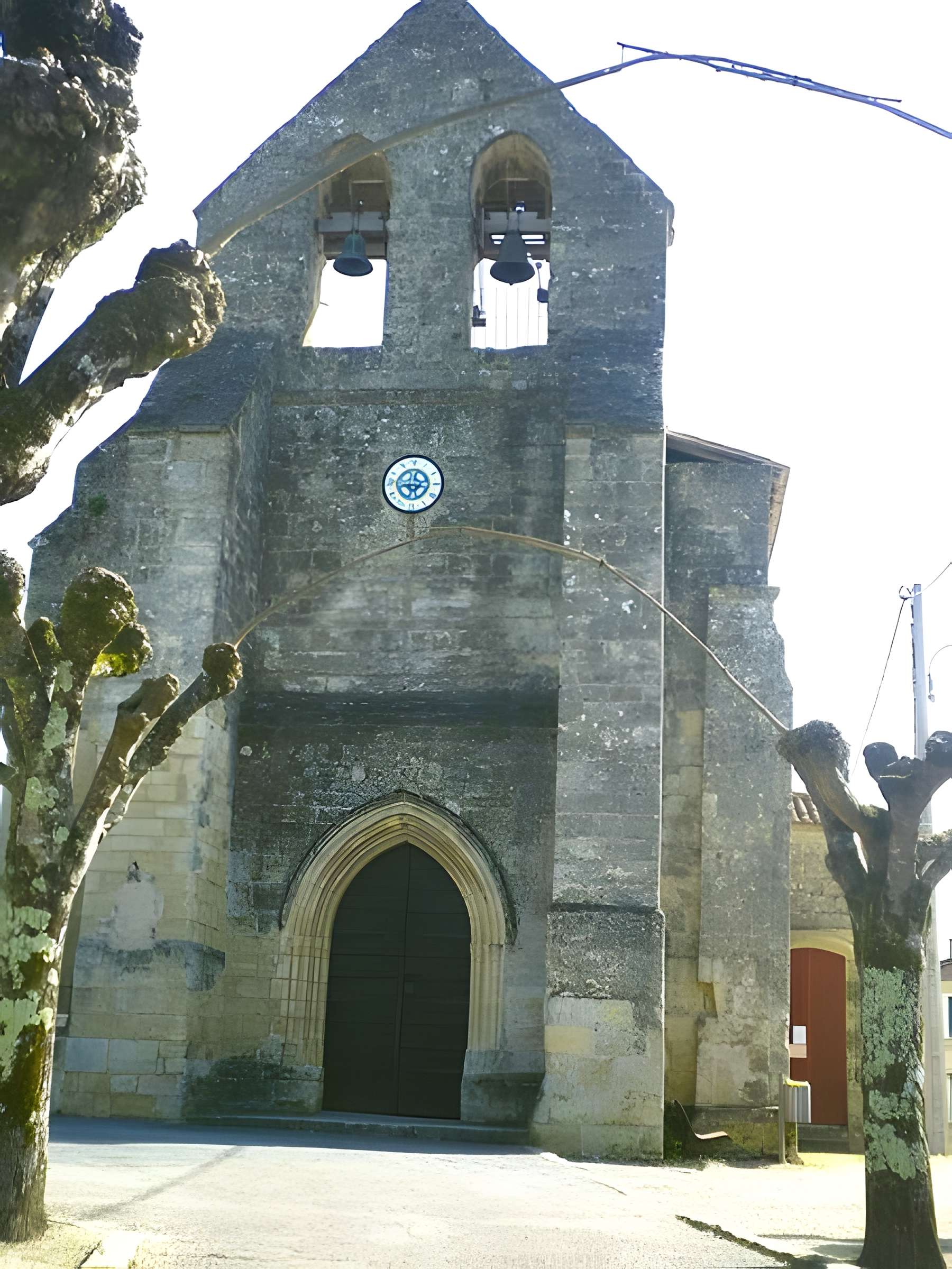 Église Saint-Pierre de Naujan-et-Postiac