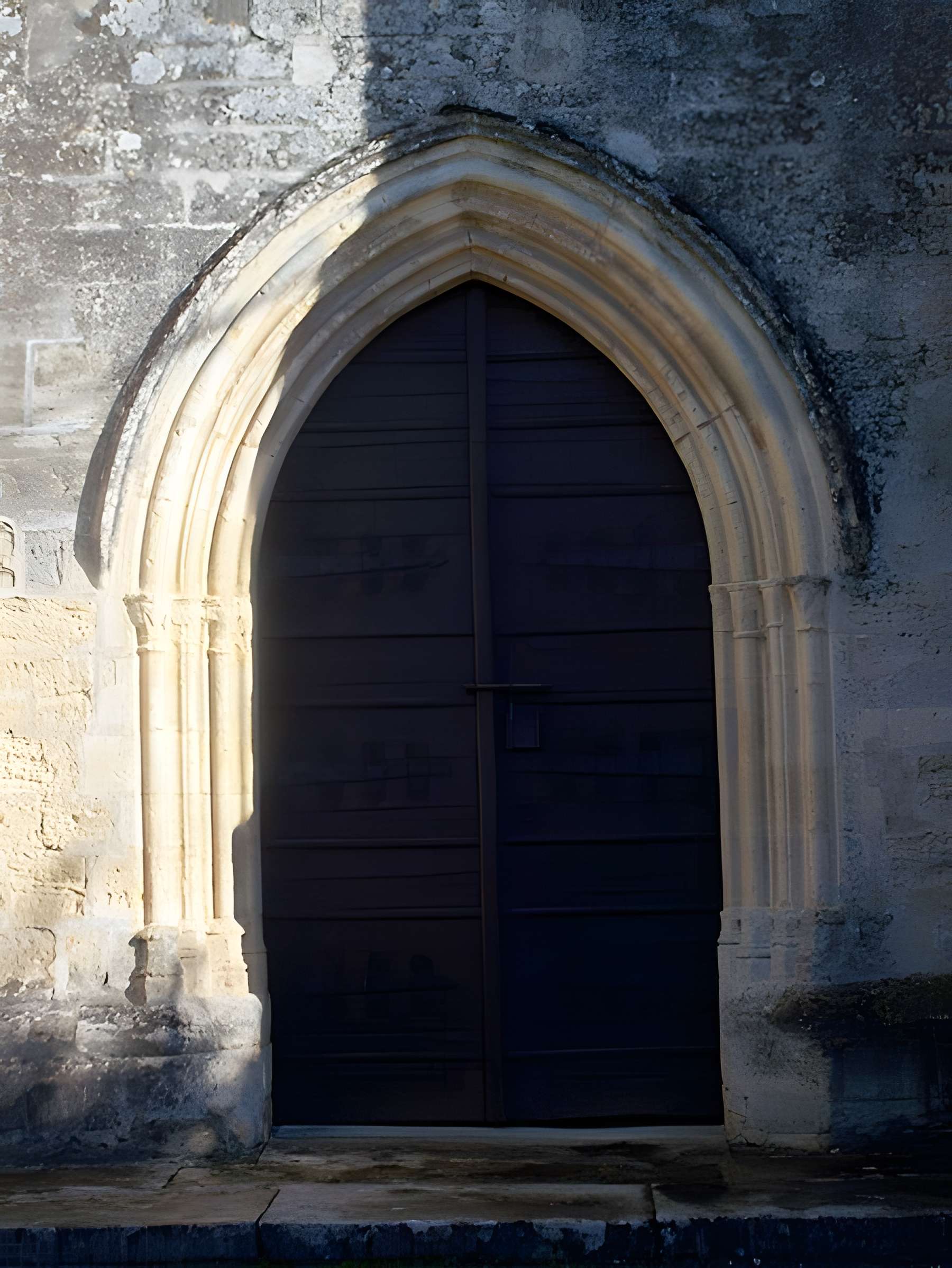 Église Saint-Pierre de Naujan-et-Postiac
