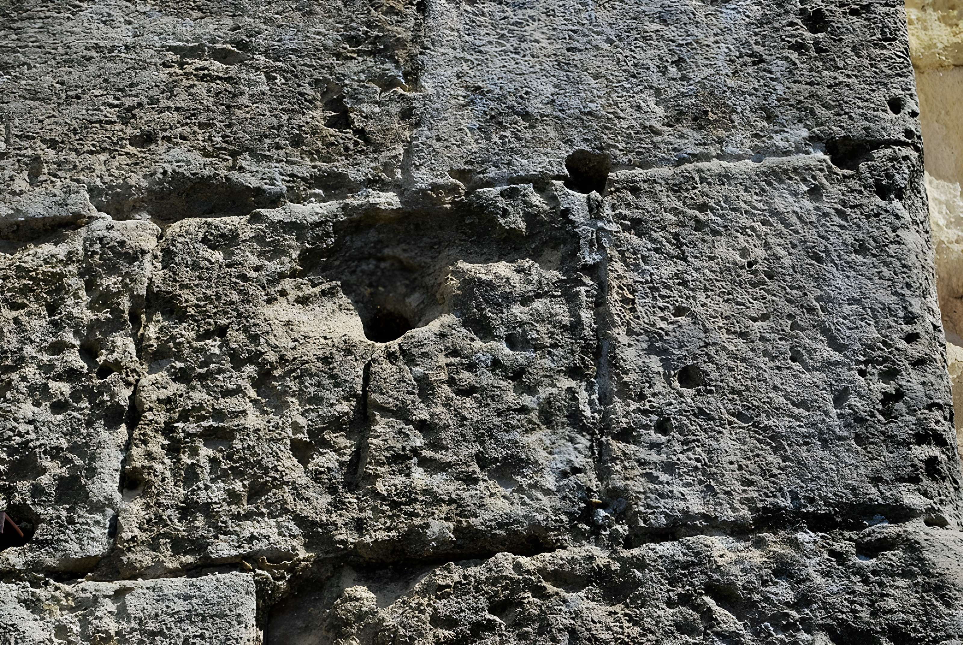 Église Saint-Pierre de Naujan-et-Postiac