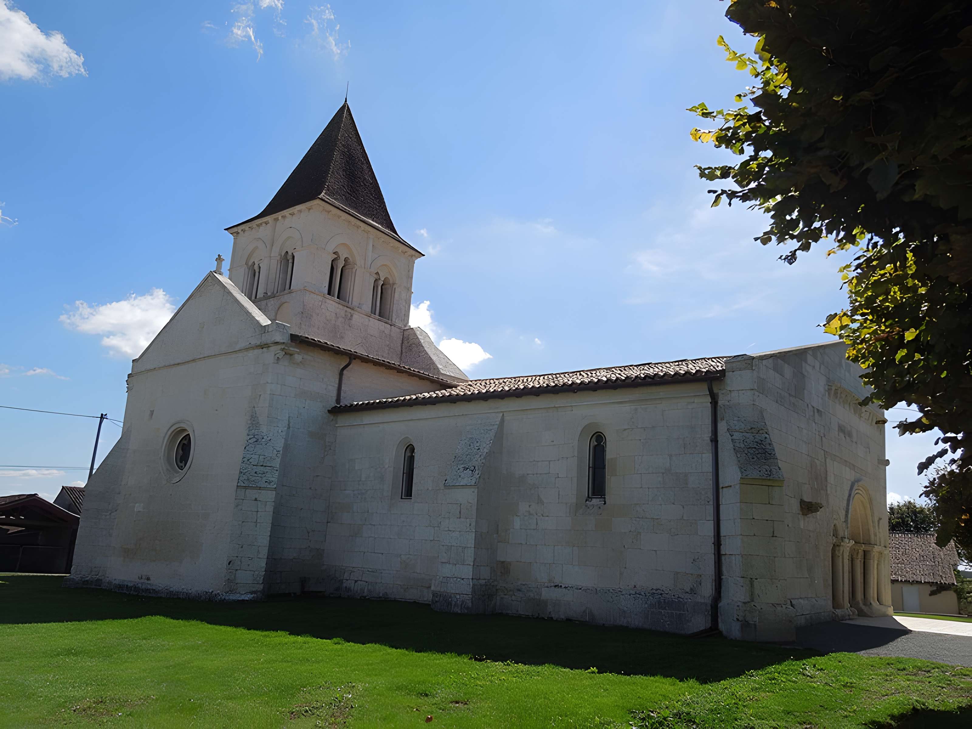 Église Saint-Pierre de Neuillac
