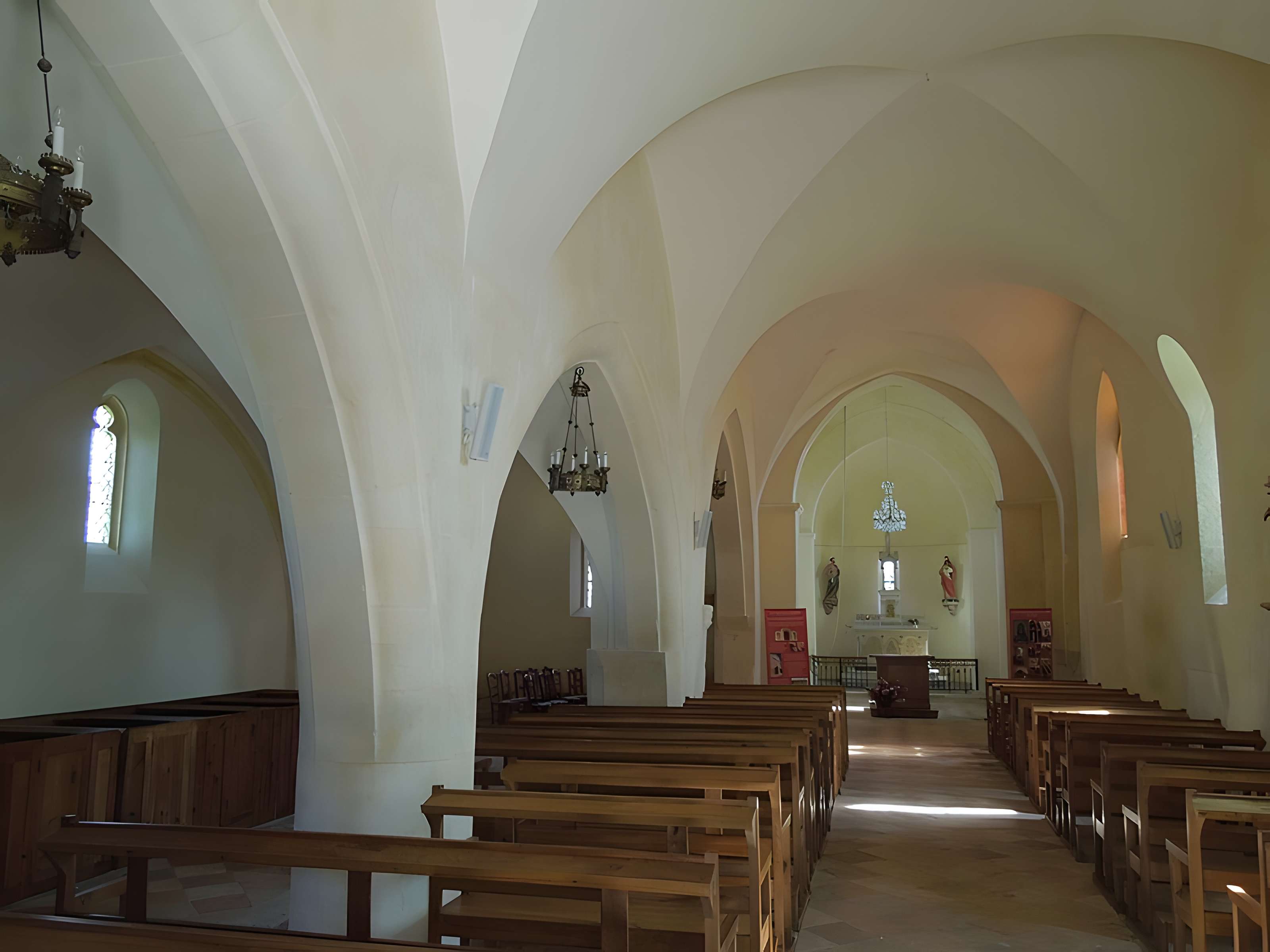 Église Saint-Pierre de Neuillac