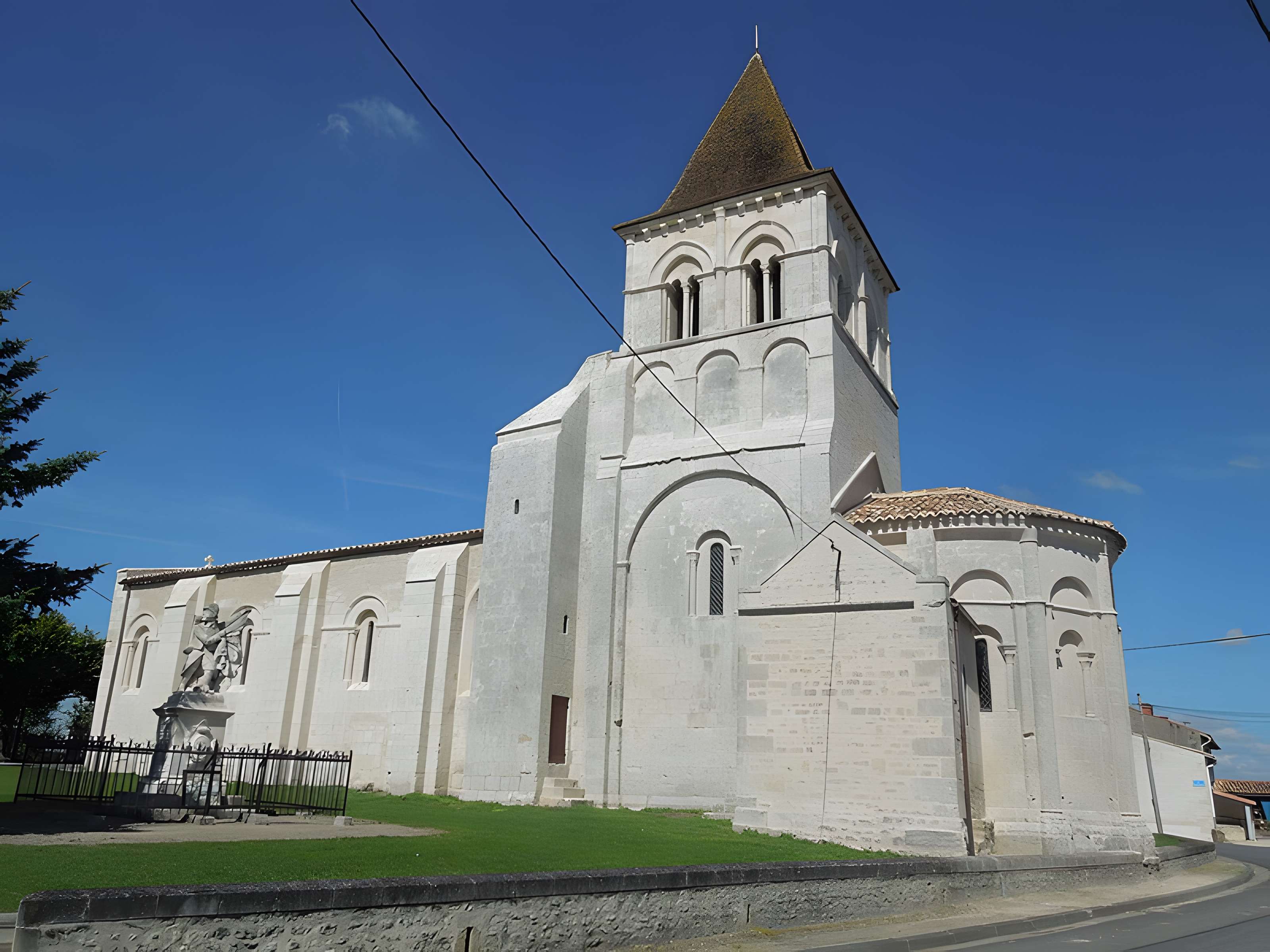 Église Saint-Pierre de Neuillac
