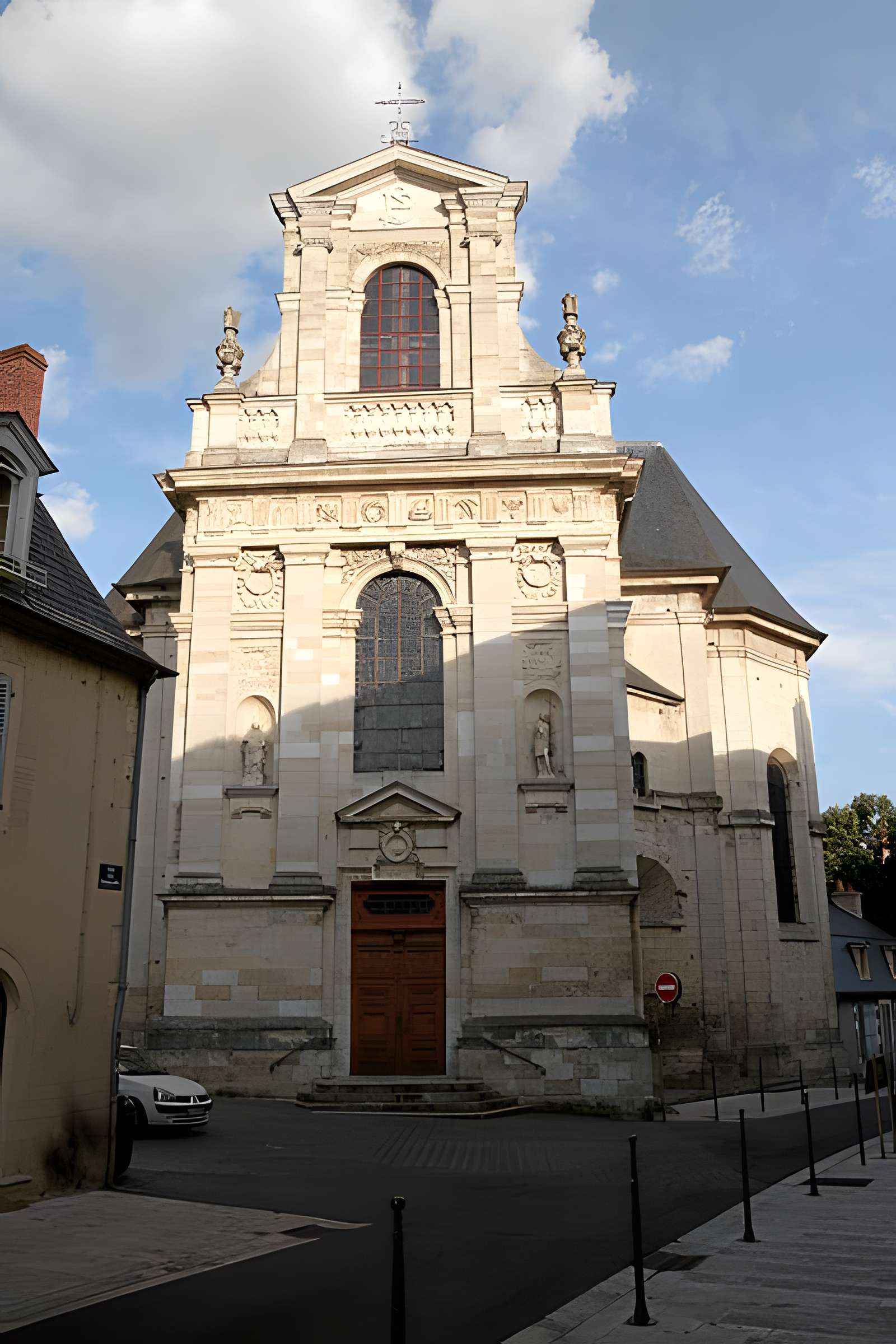 Église Saint-Pierre de Nevers