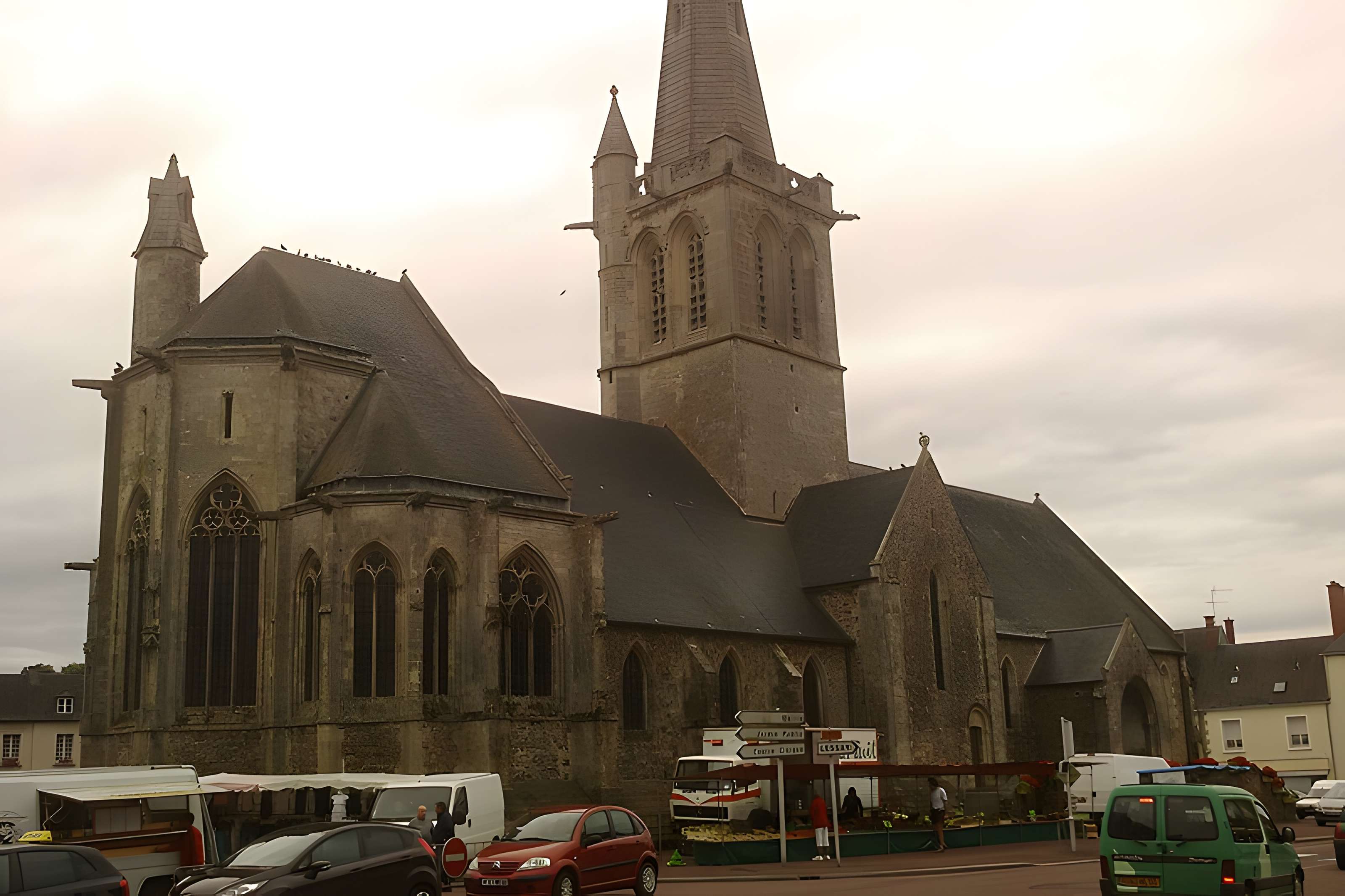 Église Saint-Pierre de Périers