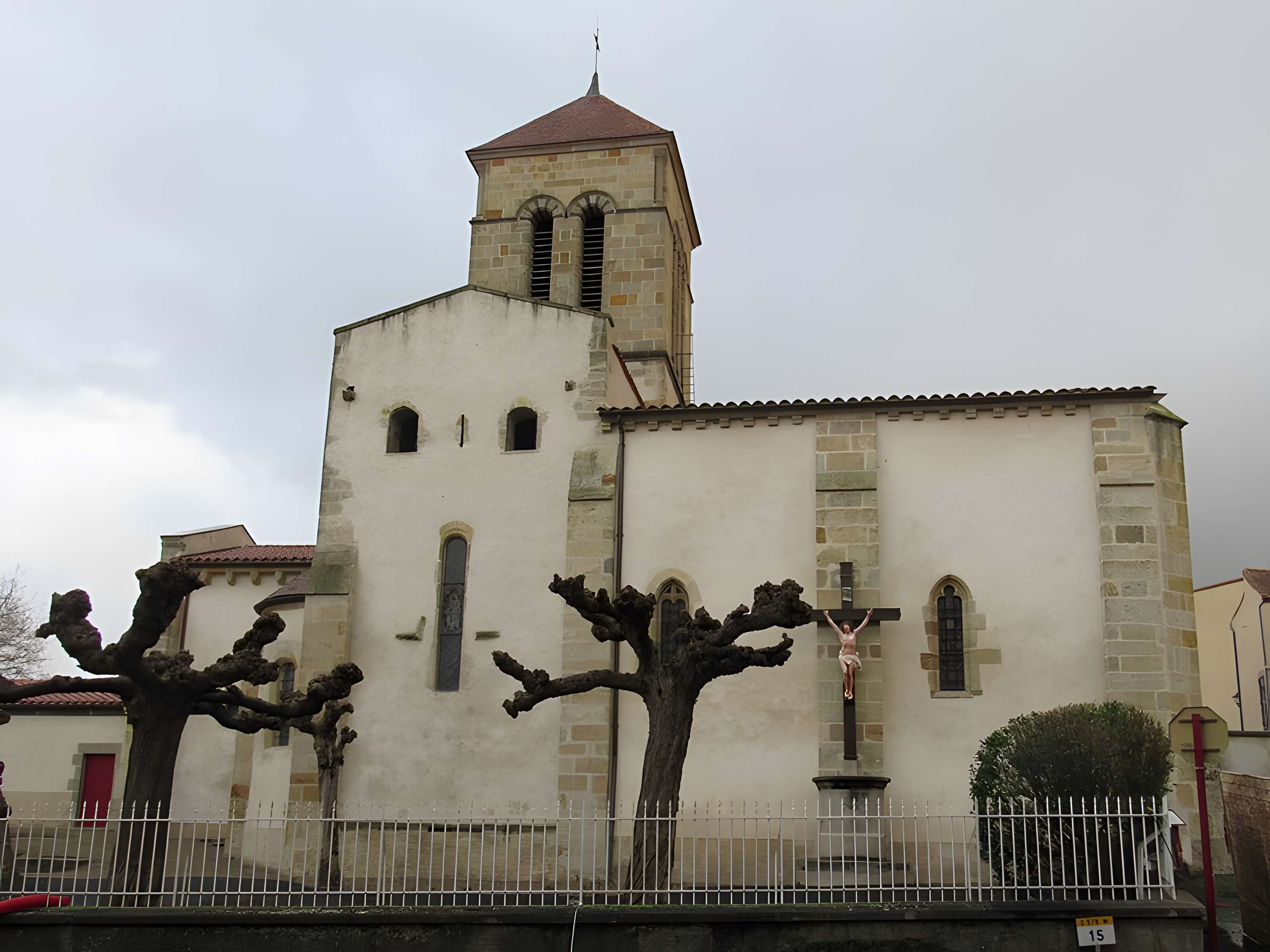 Église Saint-Pierre de Plauzat