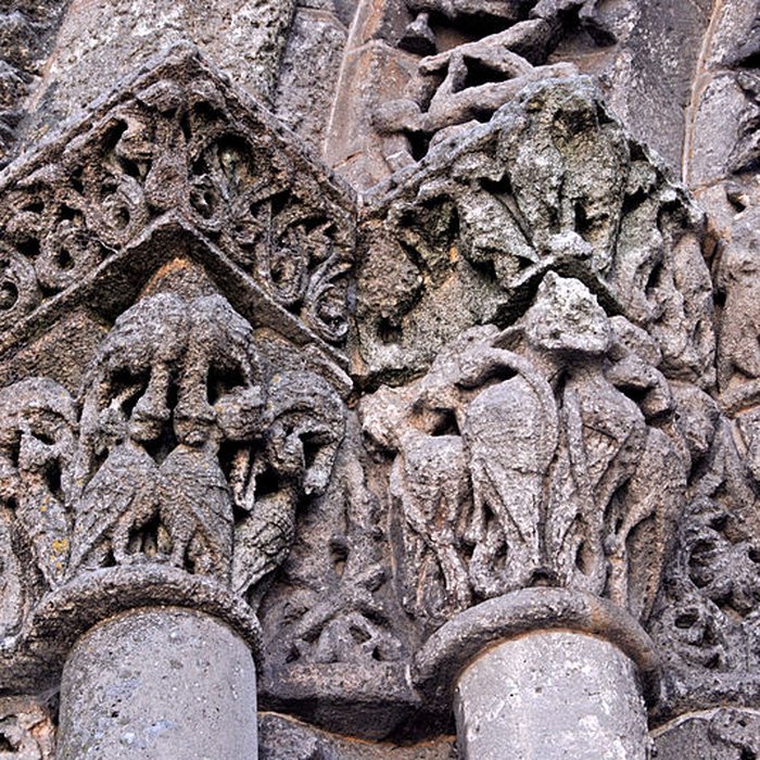 Photo de Église Saint-Pierre de Pont-lAbbé-dArnoult